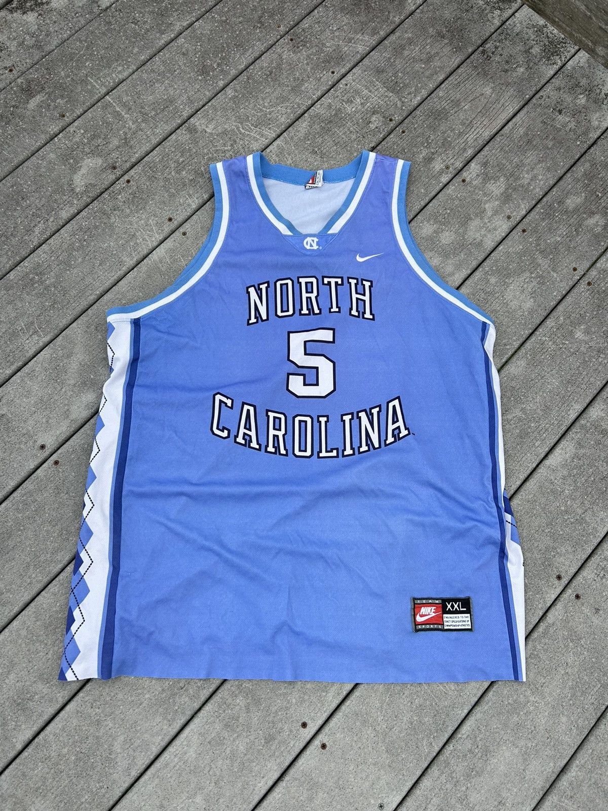Jordan Brand × Nike × Vintage Vintage Nike UNC basketball jersey Size US XXL / EU 58 / 5 - 1 Thumbnail
