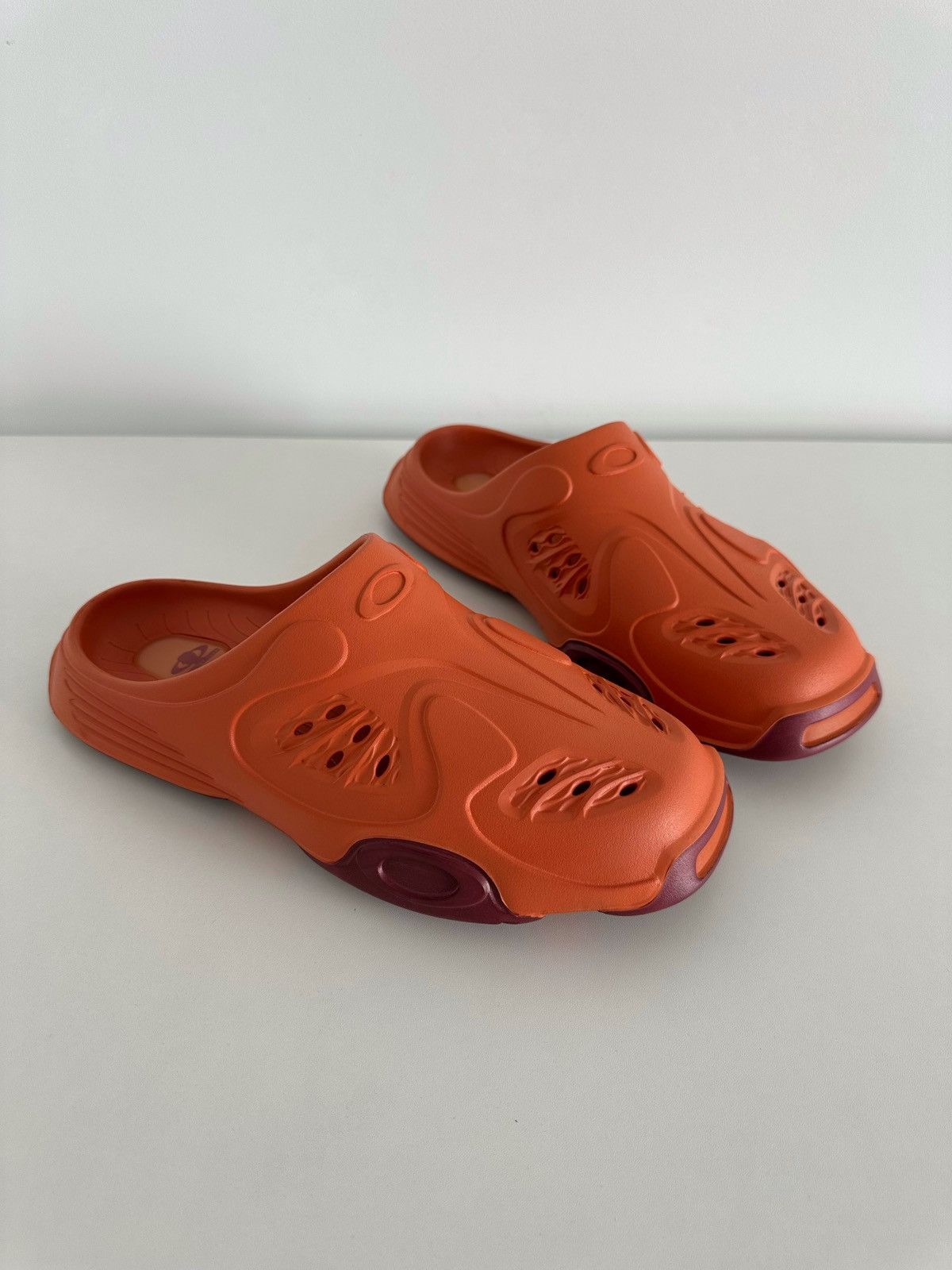 Brain Dead x Oakley Factory Team Paguro Slide Rust Size 8 US