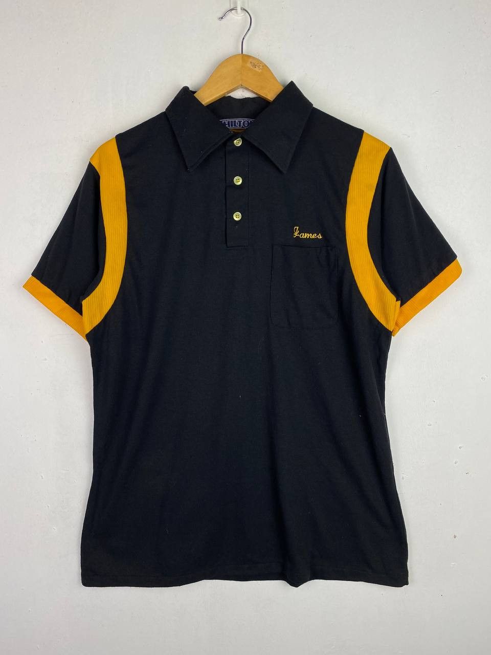 Vintage vintage hilton bowling polo tee nice design Size US L / EU 52-54 / 3 - 1 Thumbnail