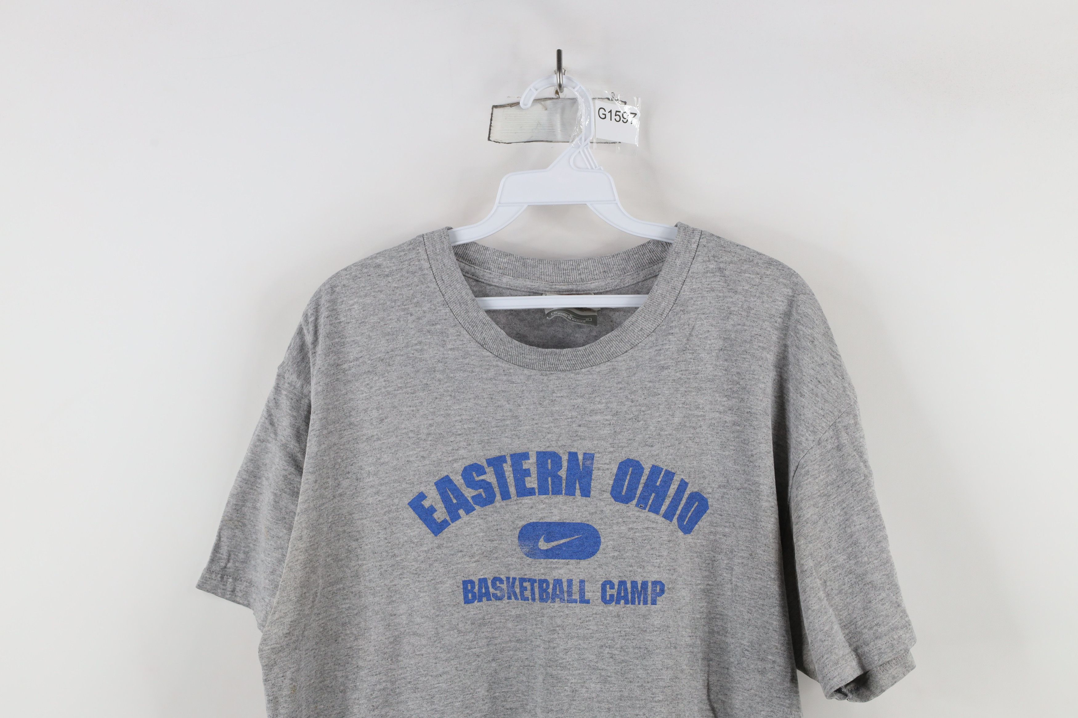 Nike × Vintage Vintage Y2K Nike Swoosh Eastern Ohio Basketball T-Shirt Size US M / EU 48-50 / 2 - 2 Thumbnail