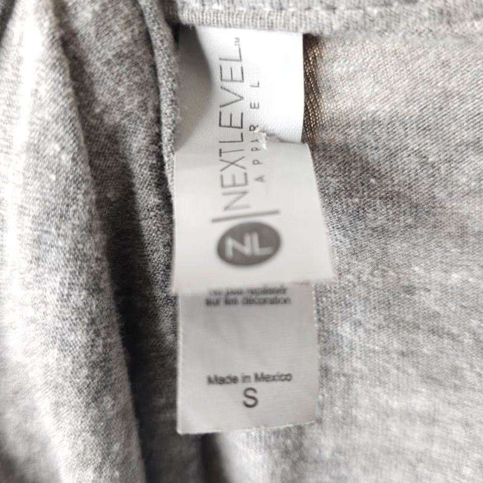 Next Level Badlands T Shirt Mens Small Gray National Park Bison Buffalo South Dakota Shirt Mens Small Gray National Park Bison Buffalo South Dakota Size US XL / EU 56 / 4 - 5 Thumbnail