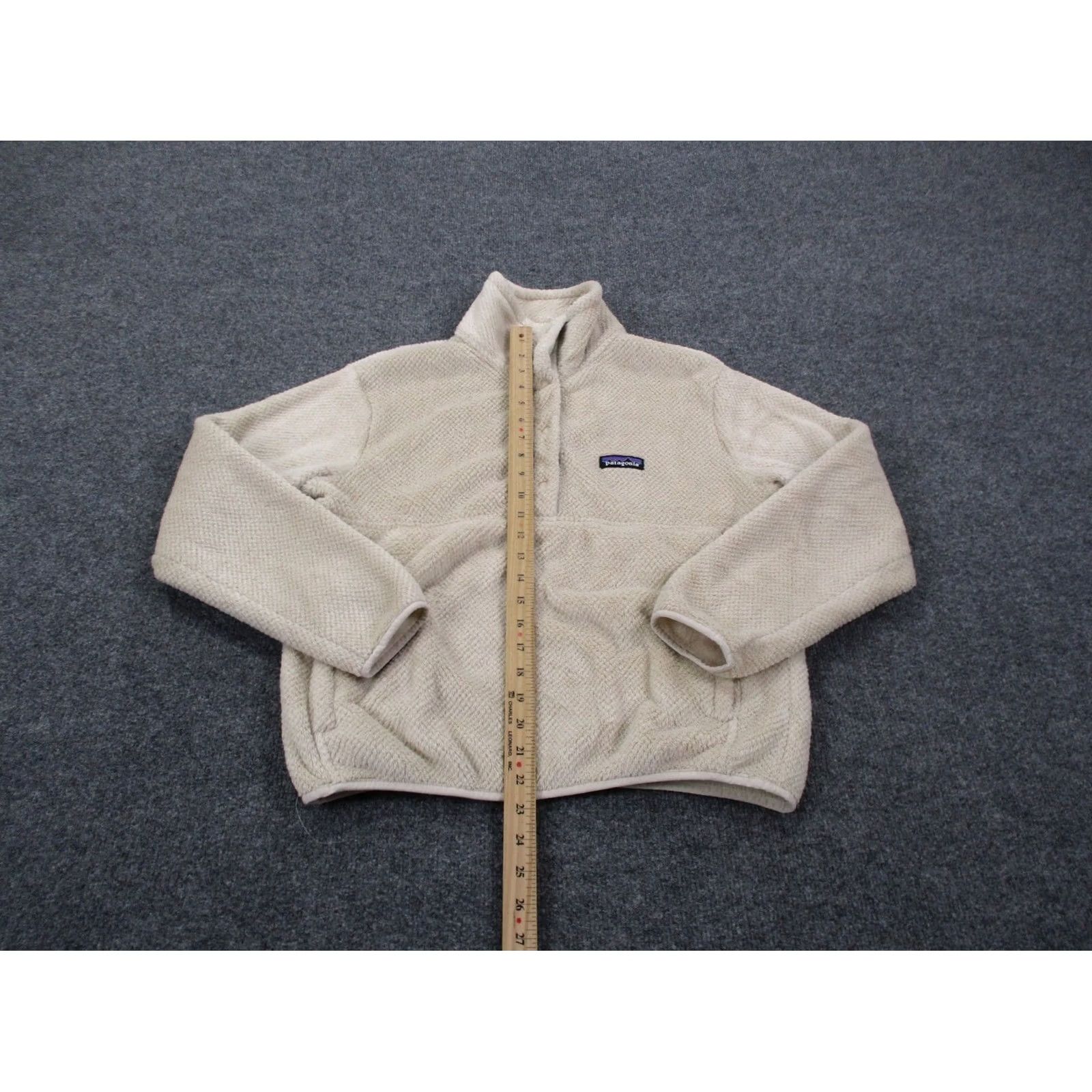Patagonia Patagonia Jacket Womens S Beige Snap T Fleece Camping Outdoor Hiking Size S / US 4 / IT 40 - 3 Thumbnail