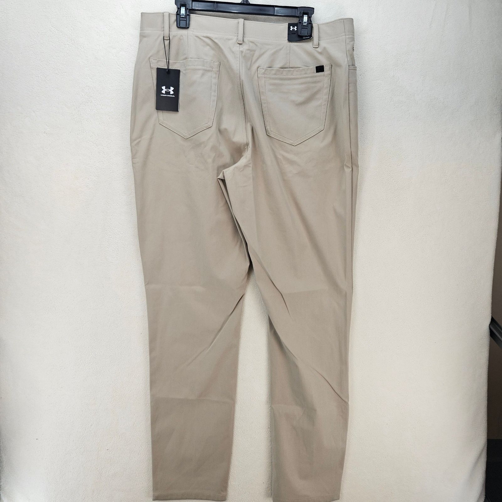 Under Armour UNDER ARMOUR MEN'S 38X34 STORM UNTOPPABLE 7 POCKET KHAKI Size US 38 / EU 54 - 6 Thumbnail