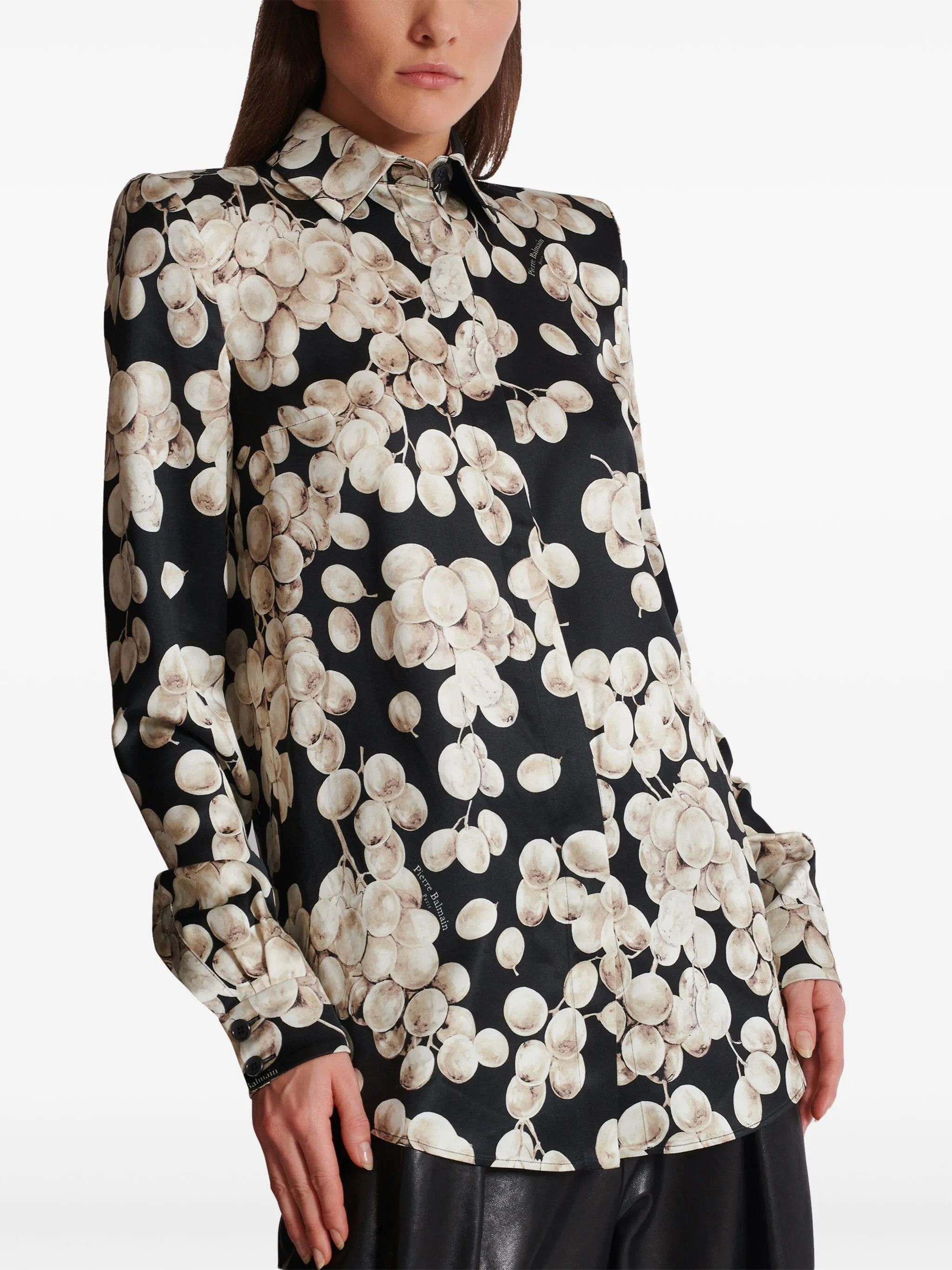 Balmain o1s1wg111025 Raisin Print Shirt in Black/White Size S / US 4 / IT 40 - 6 Thumbnail