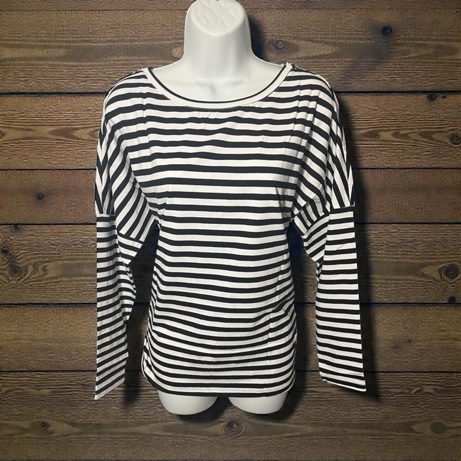 & Other Stories 4-Shirt Bundle – Women’s Long Sleeve & Striped Tops (Size S) Size S / US 4 / IT 40 - 3 Thumbnail