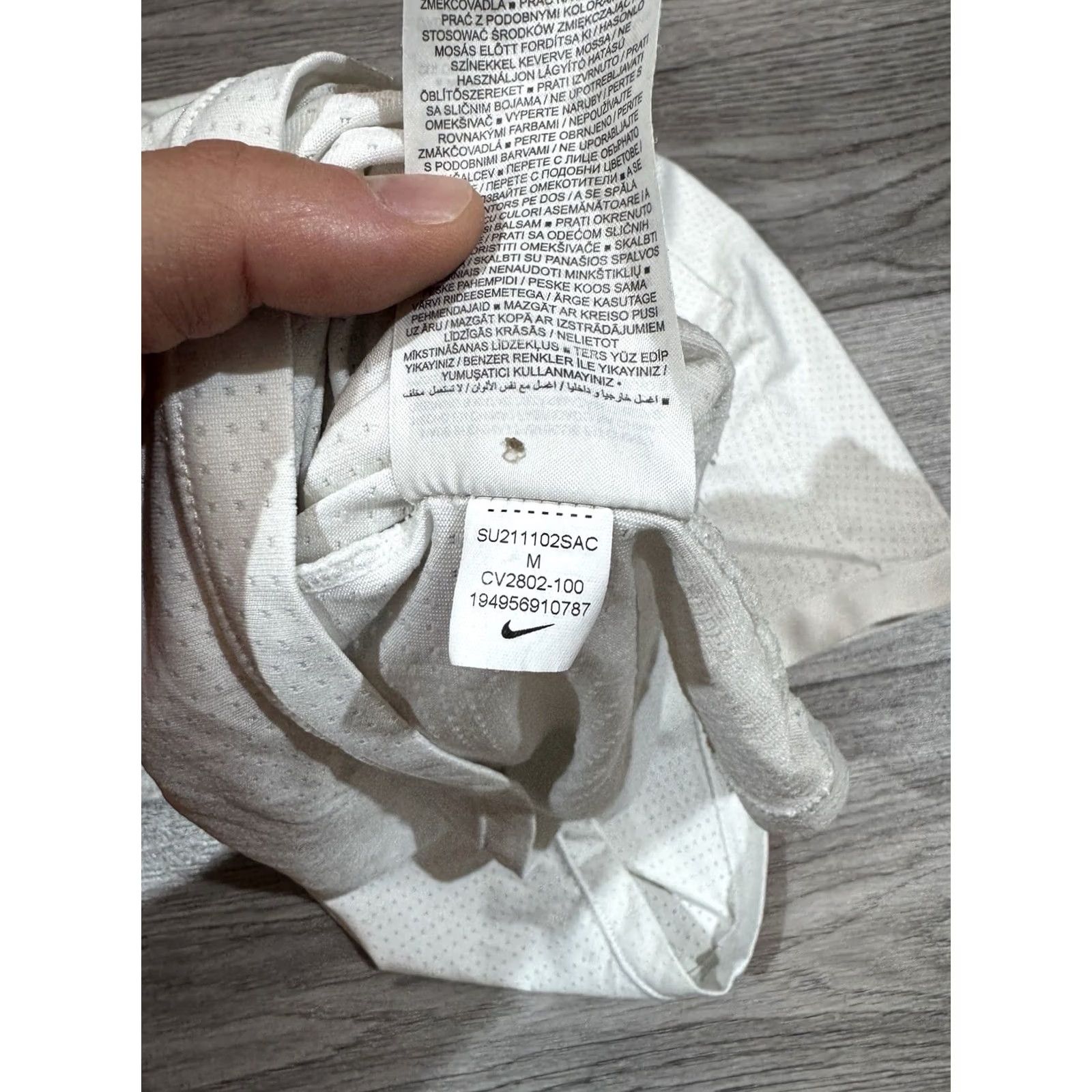Nike Nike Rafa Nadal Wimbledon Dri Fit ADV White Tennis Shirt Men’s M CV2802-100 Size US M / EU 48-50 / 2 - 7 Thumbnail