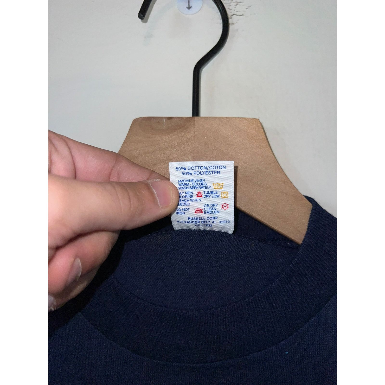Jerzees 90s Youth Vintage Texas Armadillo TX Blue Shirt Kids M 10-12 Size US M / EU 48-50 / 2 - 6 Thumbnail