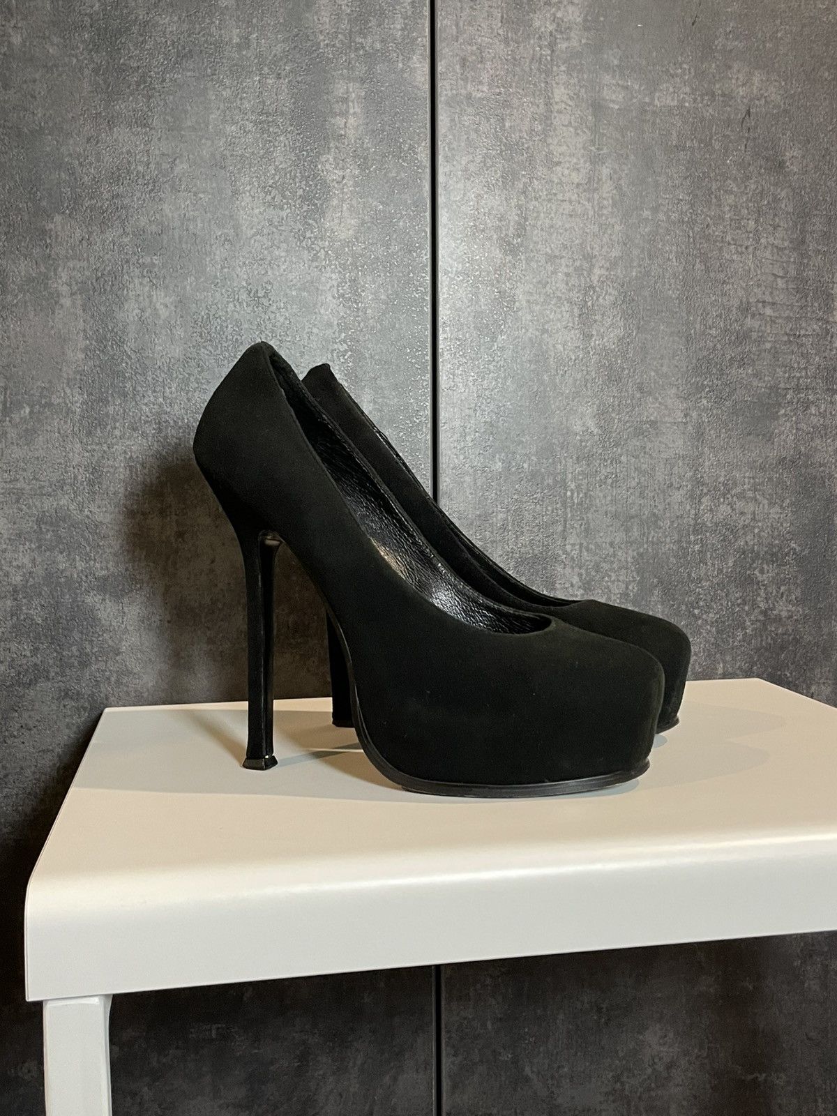 Saint Laurent Paris Vintage Yves Saint Laurent YSL Suede Tribtoo Pumps Heels Miu Size US 9 / IT 39 - 1 Thumbnail