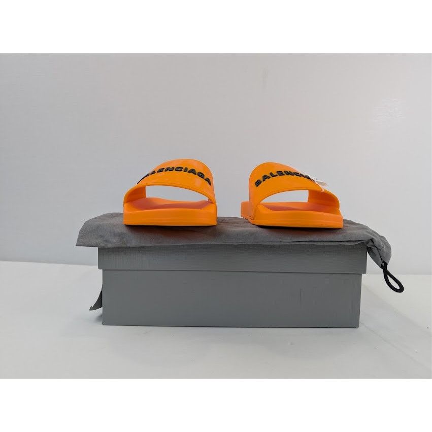 Balenciaga o1rshd1 Q:2 / Rubber Logo Pool Slide Sandals Orange / Black Size US 12 / EU 45 - 18 Thumbnail