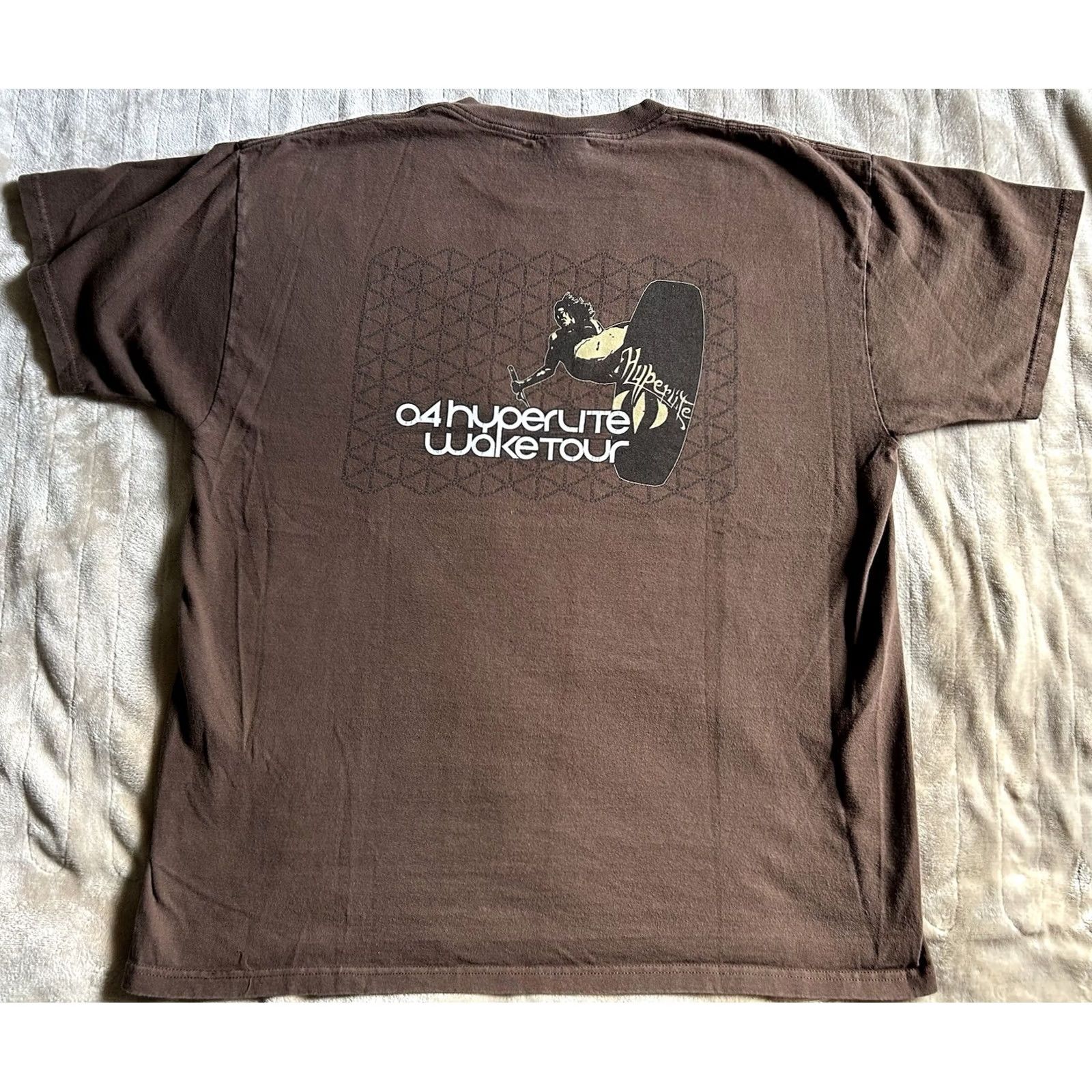 Doublet VINTAGE Hyperlite Wake Tour Men T-Shirt XL Brown Double-Sided Size US XL / EU 56 / 4 - 2 Thumbnail