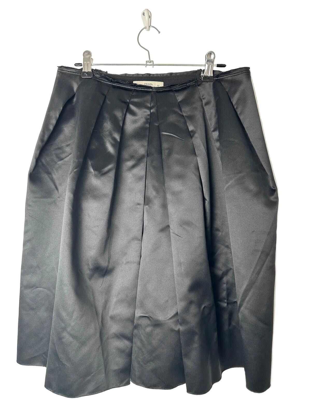 Prada Prada Mid 2000'S Silk Skirt Size 32" / US 10 / IT 46 - 1 Thumbnail
