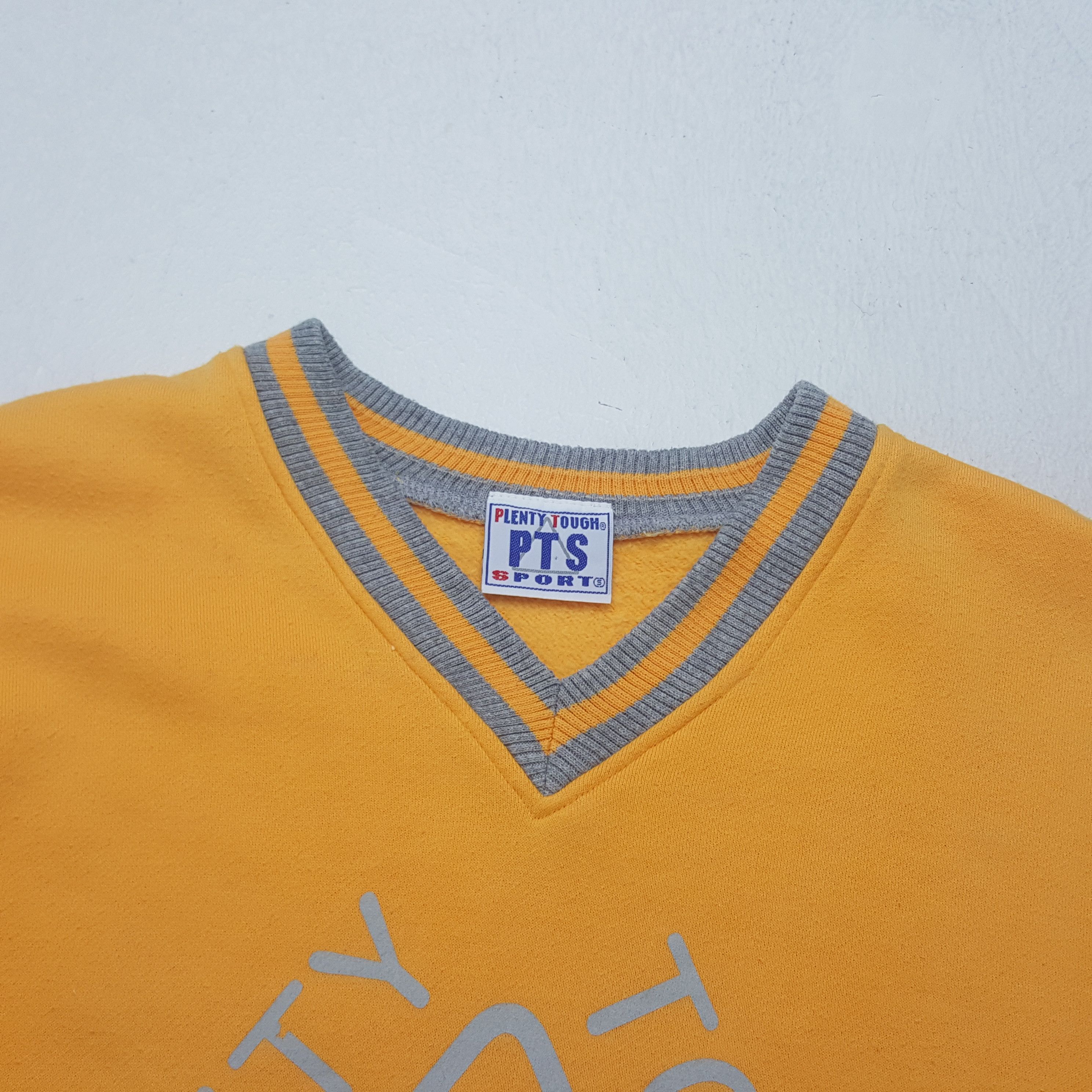 Other Vintage PTS Plenty Tough Sport Japanese Sweatshirt C293N26 Size US M / EU 48-50 / 2 - 4 Thumbnail