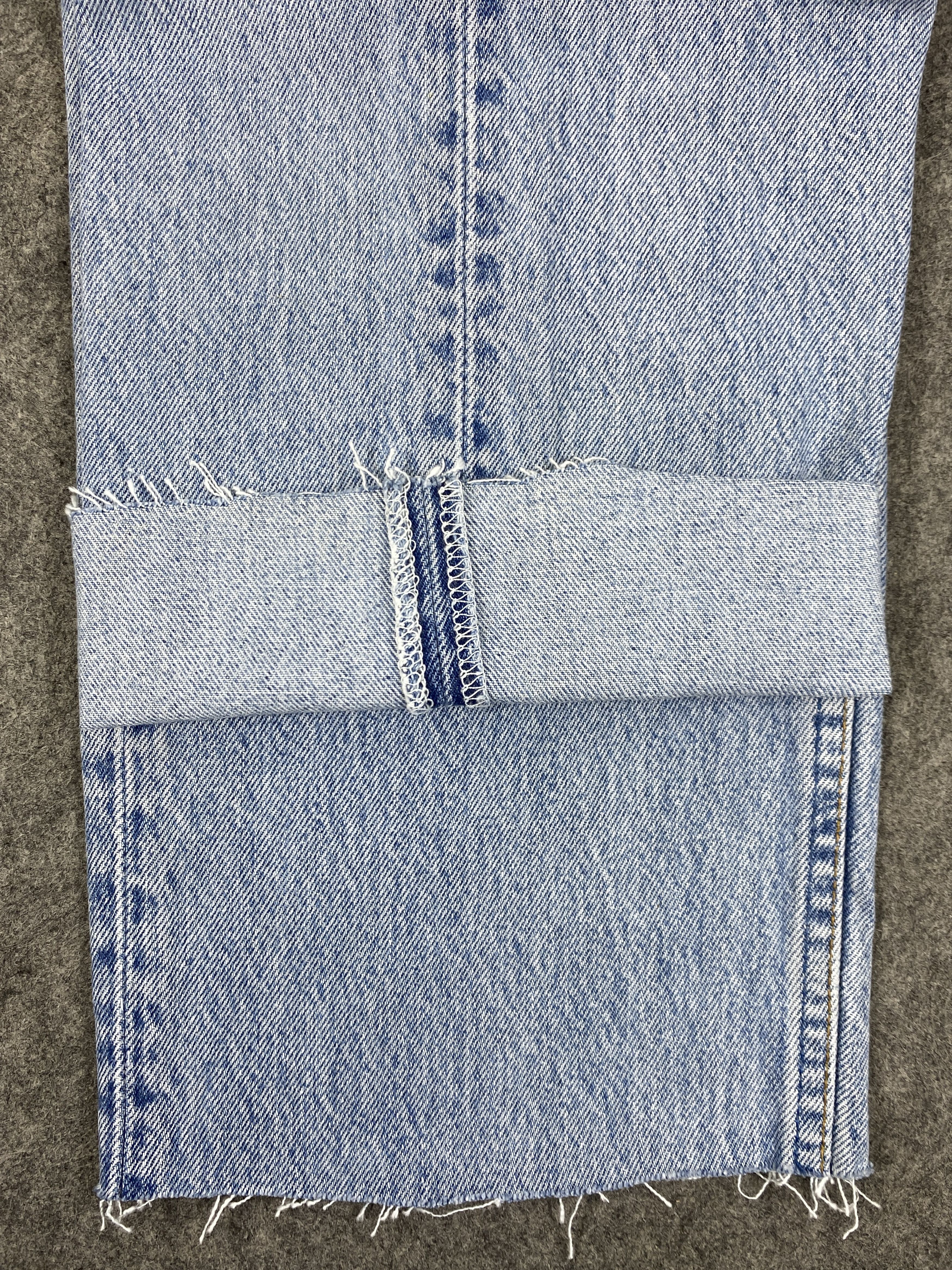 Japanese Brand Light Blue Vintage Levis 501 USA Jeans 33x25- JN3114 Size US 33 - 12 Thumbnail