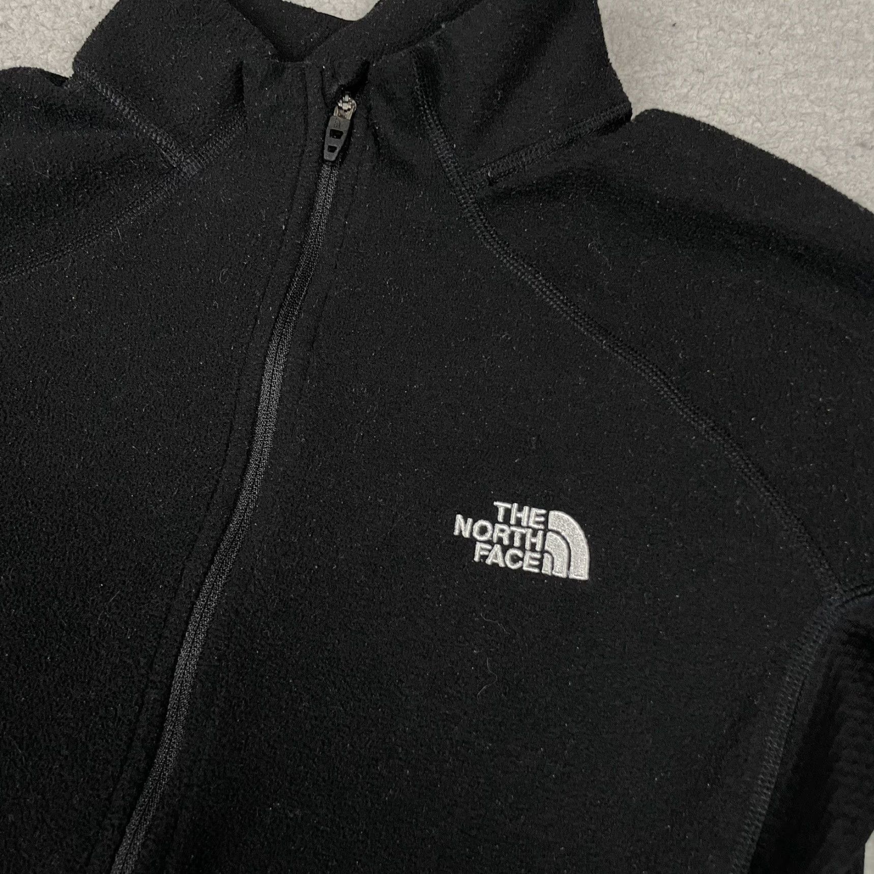 The North Face VINTAGE The North Face Flight Series Jacket Womens S Black Fleece Zip Full Thumb Loops Activewear Mens? Size S / US 4 / IT 40 - 3 Thumbnail