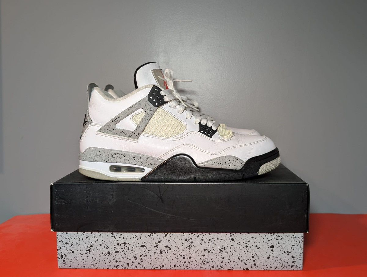 Jordan Brand Size 10 - Jordan 4 Retro OG White Cement Size US 10 / EU 43 - 1 Thumbnail
