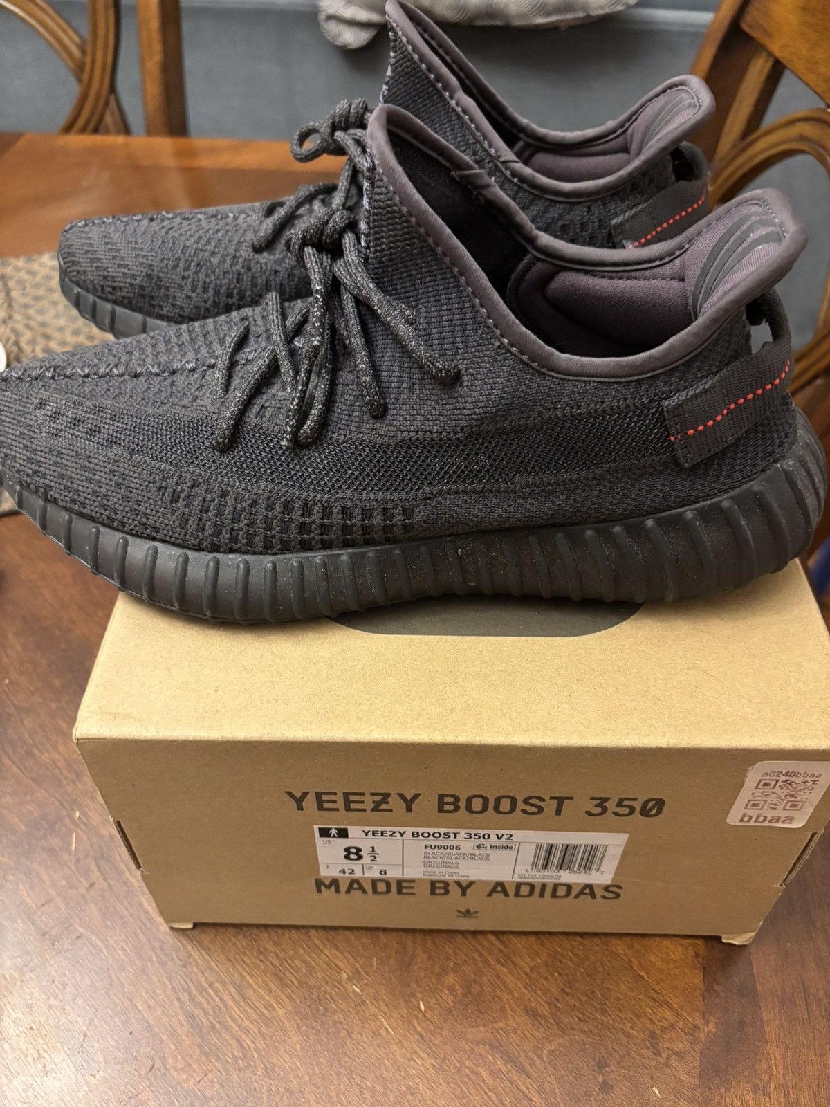 Adidas Yeezy 350 V2 black non reflective Size US 8.5 / EU 41-42 - 2 Thumbnail