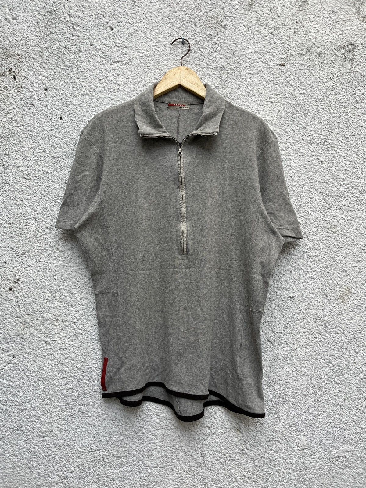 Prada Prada Luna Rossa Gray T-Shirt (S) | Grailed