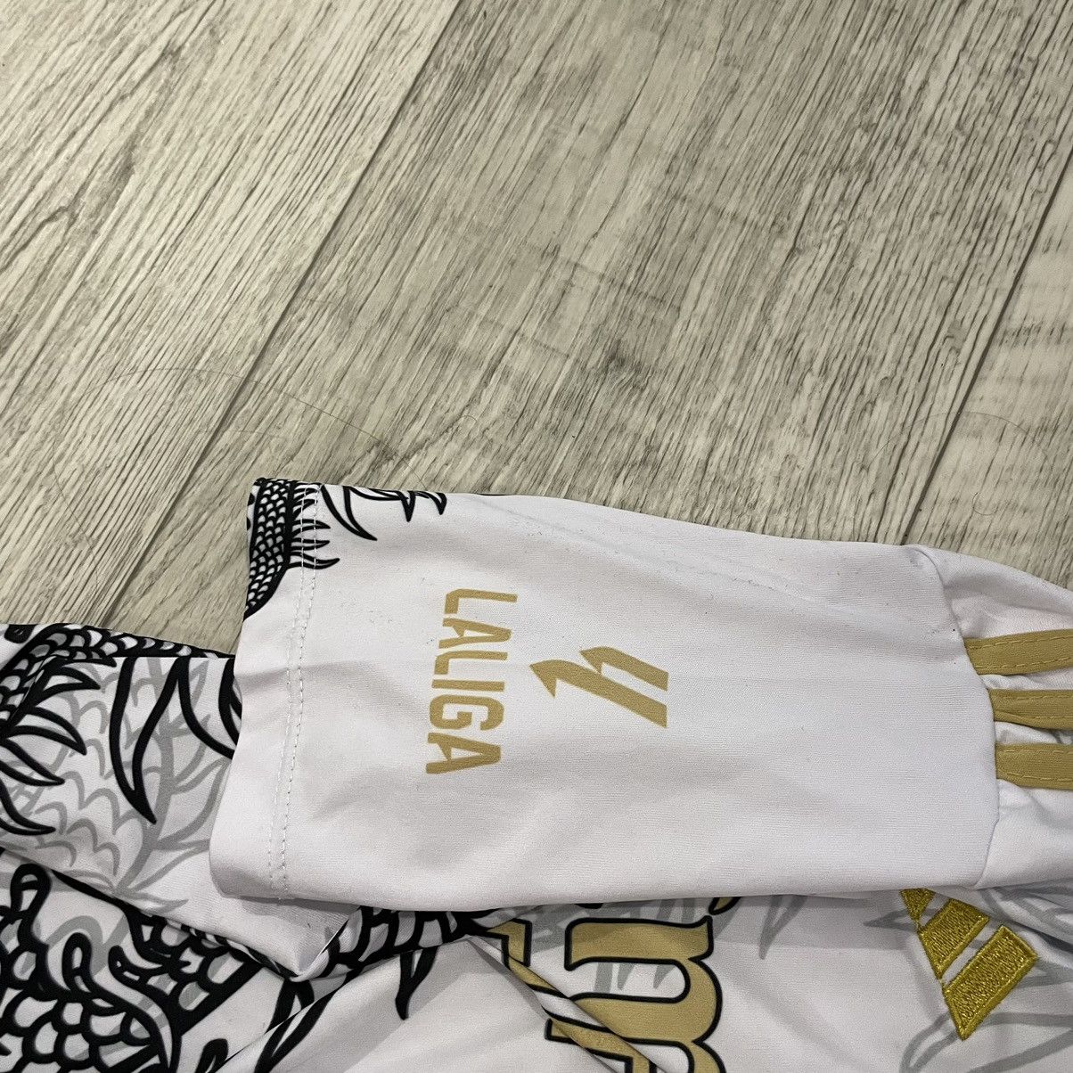 Other Real Madrid adidas Shirt Dragon Jersey Bellingham Fly laliga Size US XS / EU 42 / 0 - 7 Thumbnail