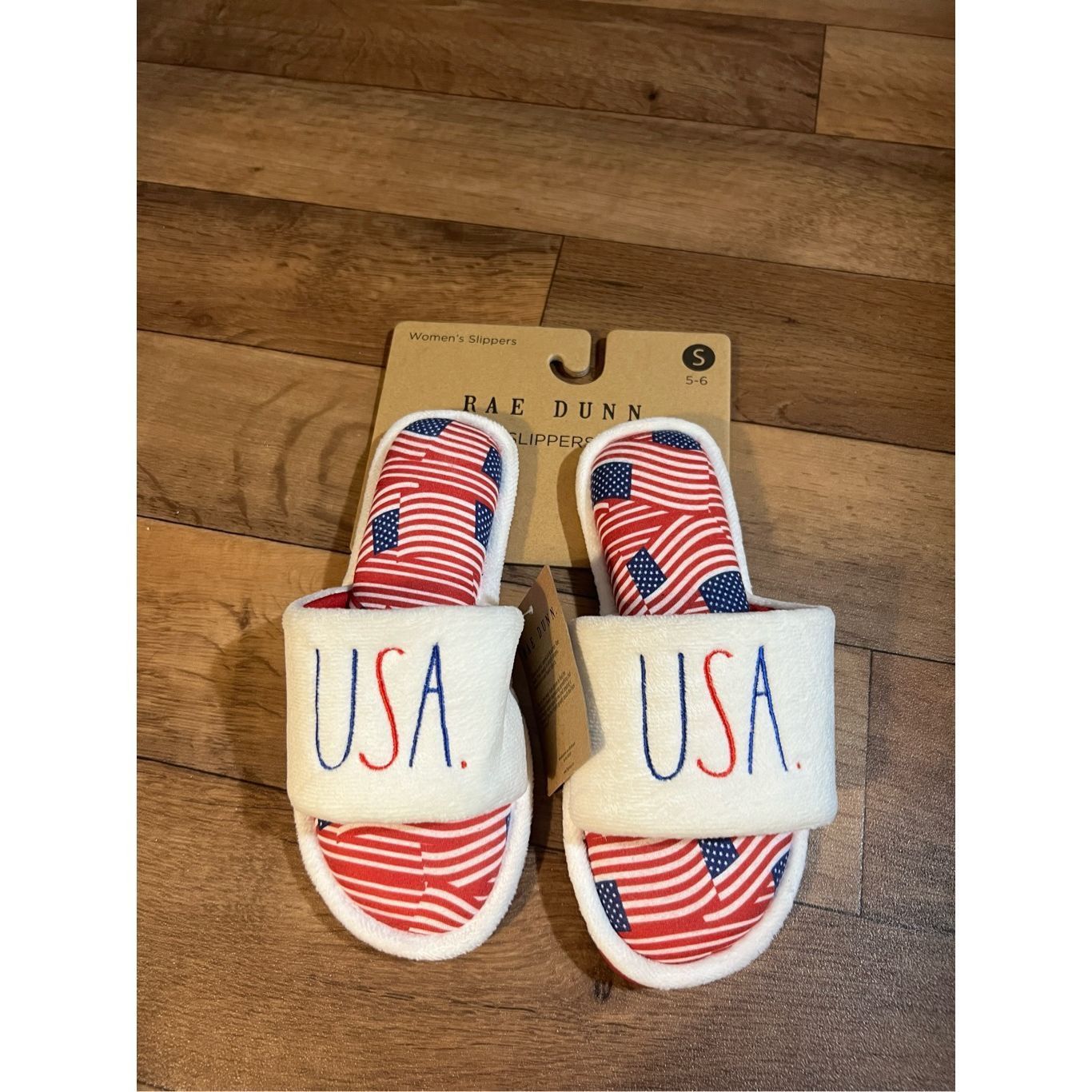 Other Rae Dunn USA Woman’s Slippers Size Small 5-6 NEW MSRP $38 Size US 5 / IT 35 - 1 Thumbnail