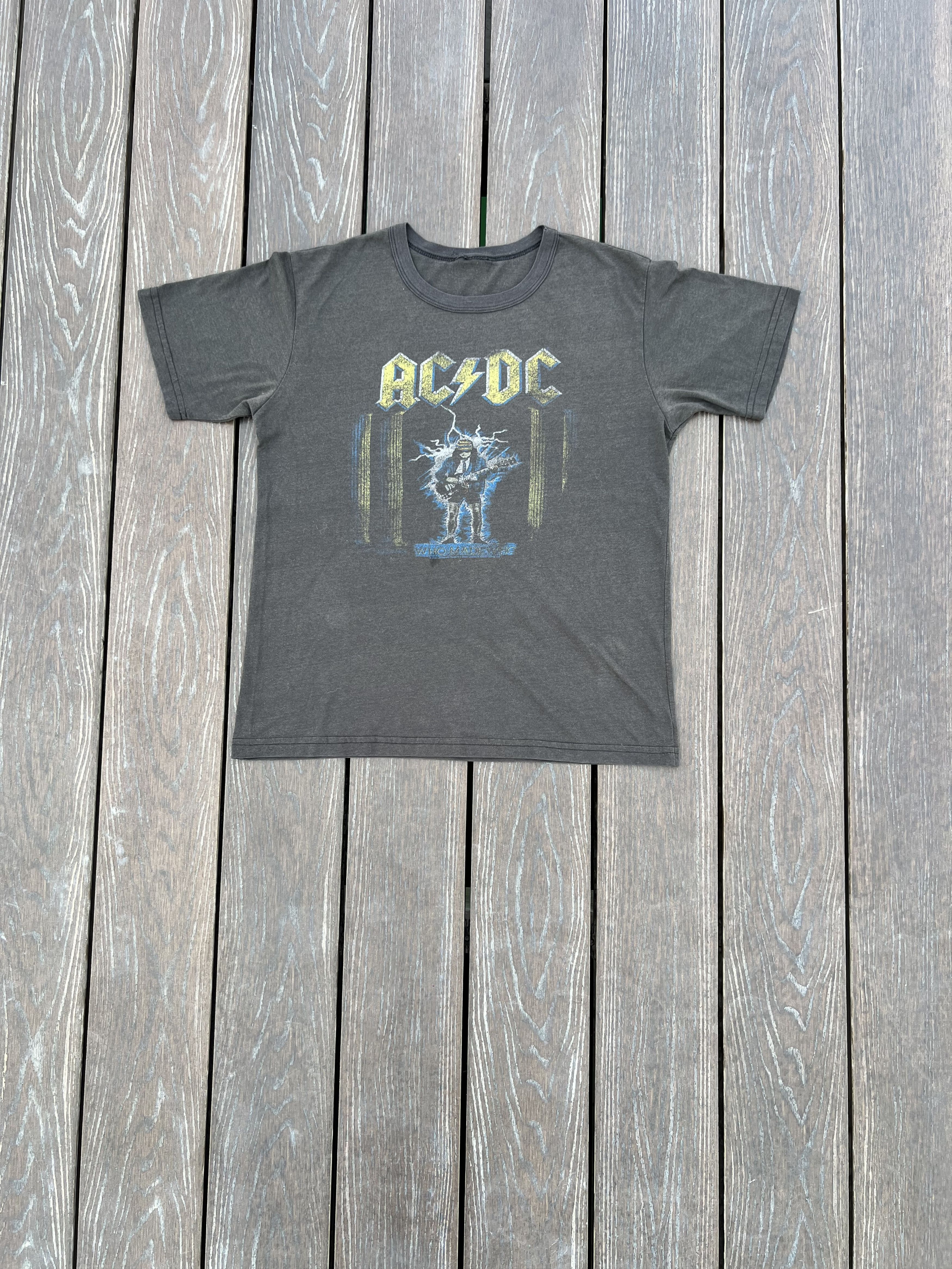 AC/DC Vintage AC/DC Who Made Who T-shirt Size US M / EU 48-50 / 2 - 2 Thumbnail