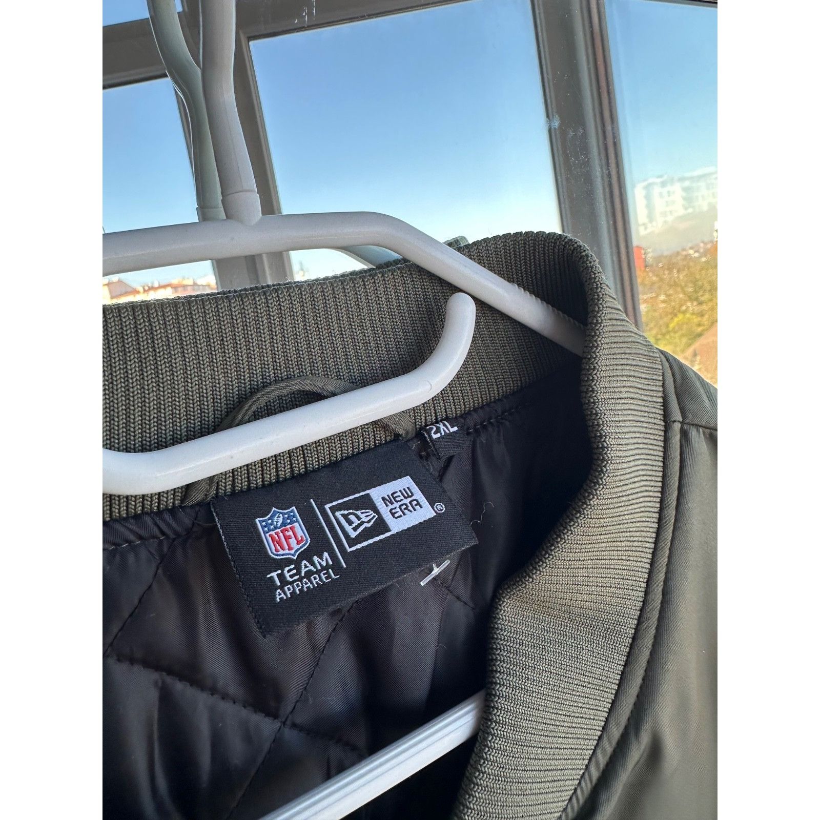 New Era New Era NFL Raiders Bomber Jacket Mens Olive Green Size US XL / EU 56 / 4 - 4 Thumbnail