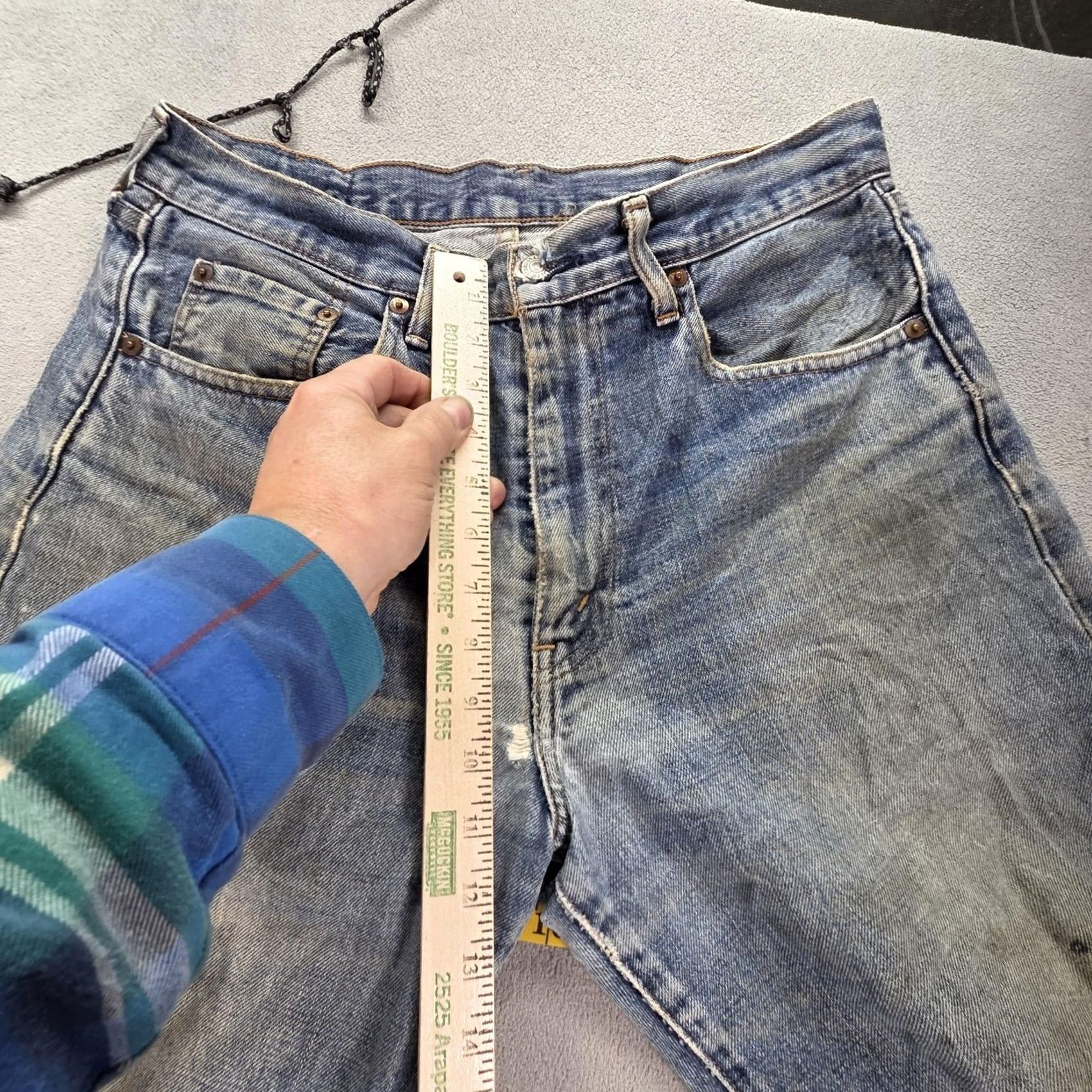 Levi's VTG Levis 501 Jeans Mens Blue Distressed Selvedge Japan 31x30 Denim Cotton Zip Straight Size US 31 - 7 Thumbnail
