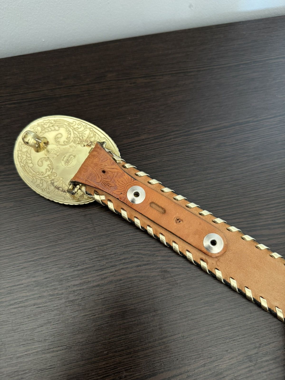 Vintage Rain Tree 1978 buckle + Riffle brown leather belt Size ONE SIZE - 7 Thumbnail
