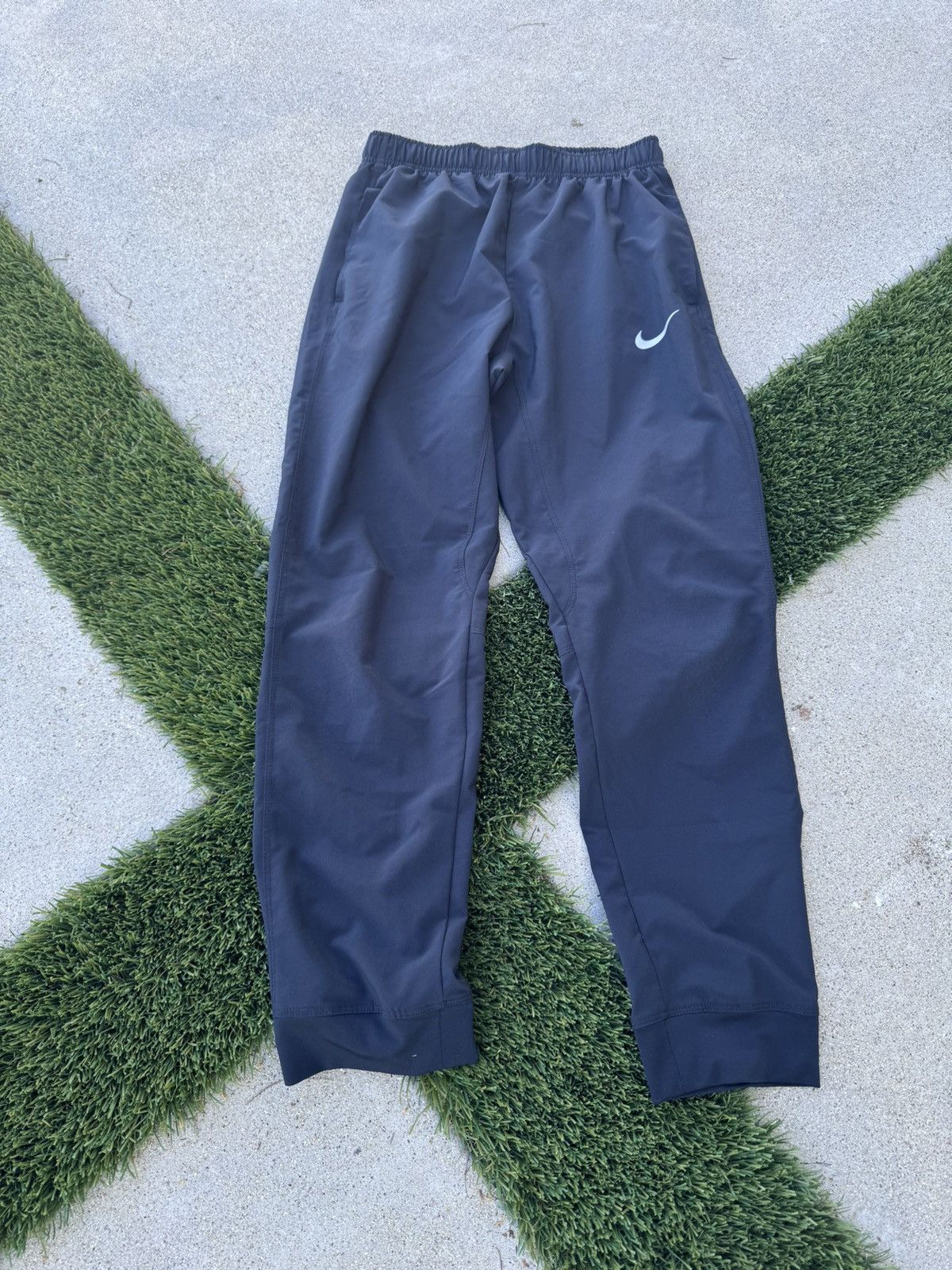 Nike Nike sweats Size US 26 / EU 42 - 1 Thumbnail