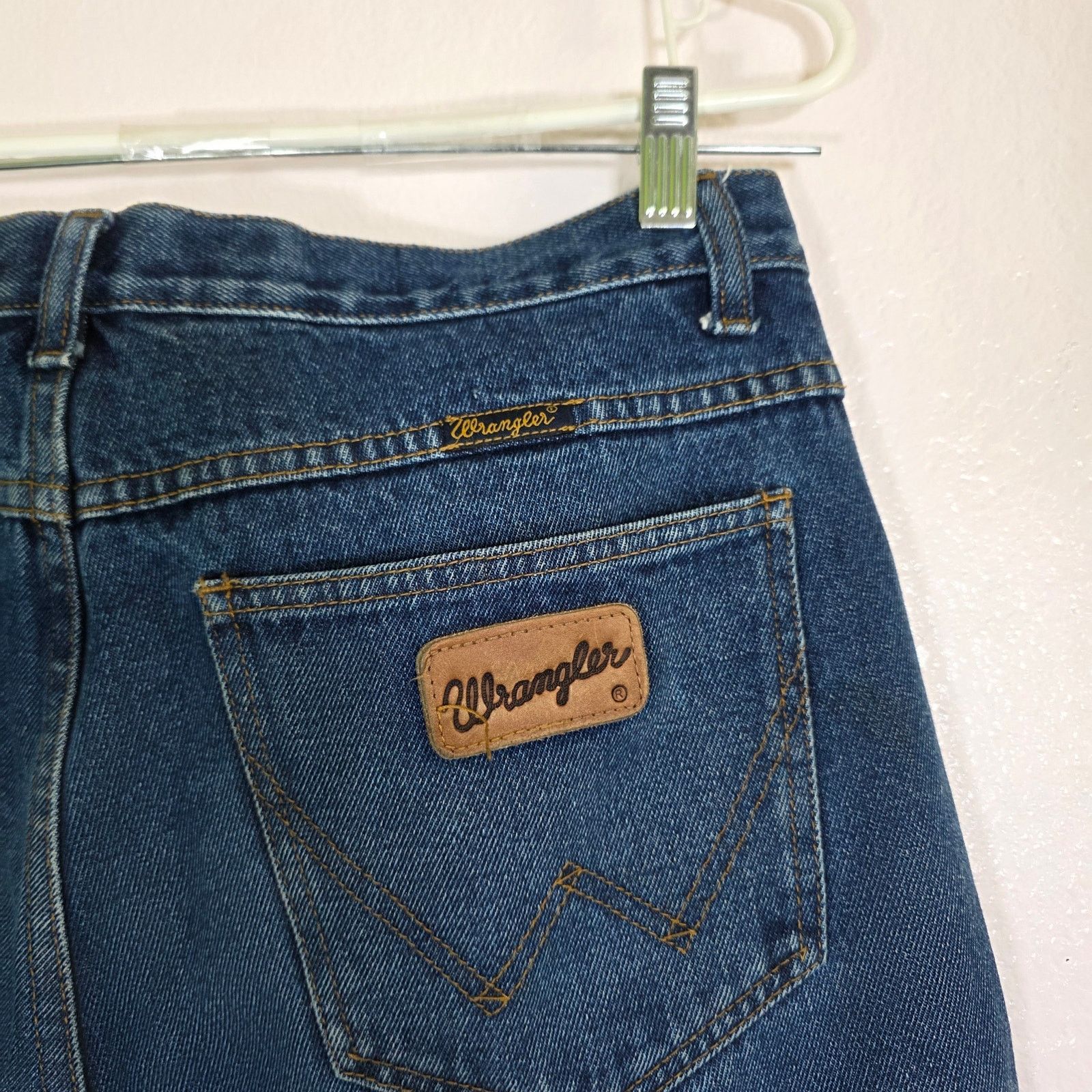 Wrangler Wrangler Women’s High Rise Straight Leg Jeans Dark Wash 32 Size 32" / US 10 / IT 46 - 6 Thumbnail