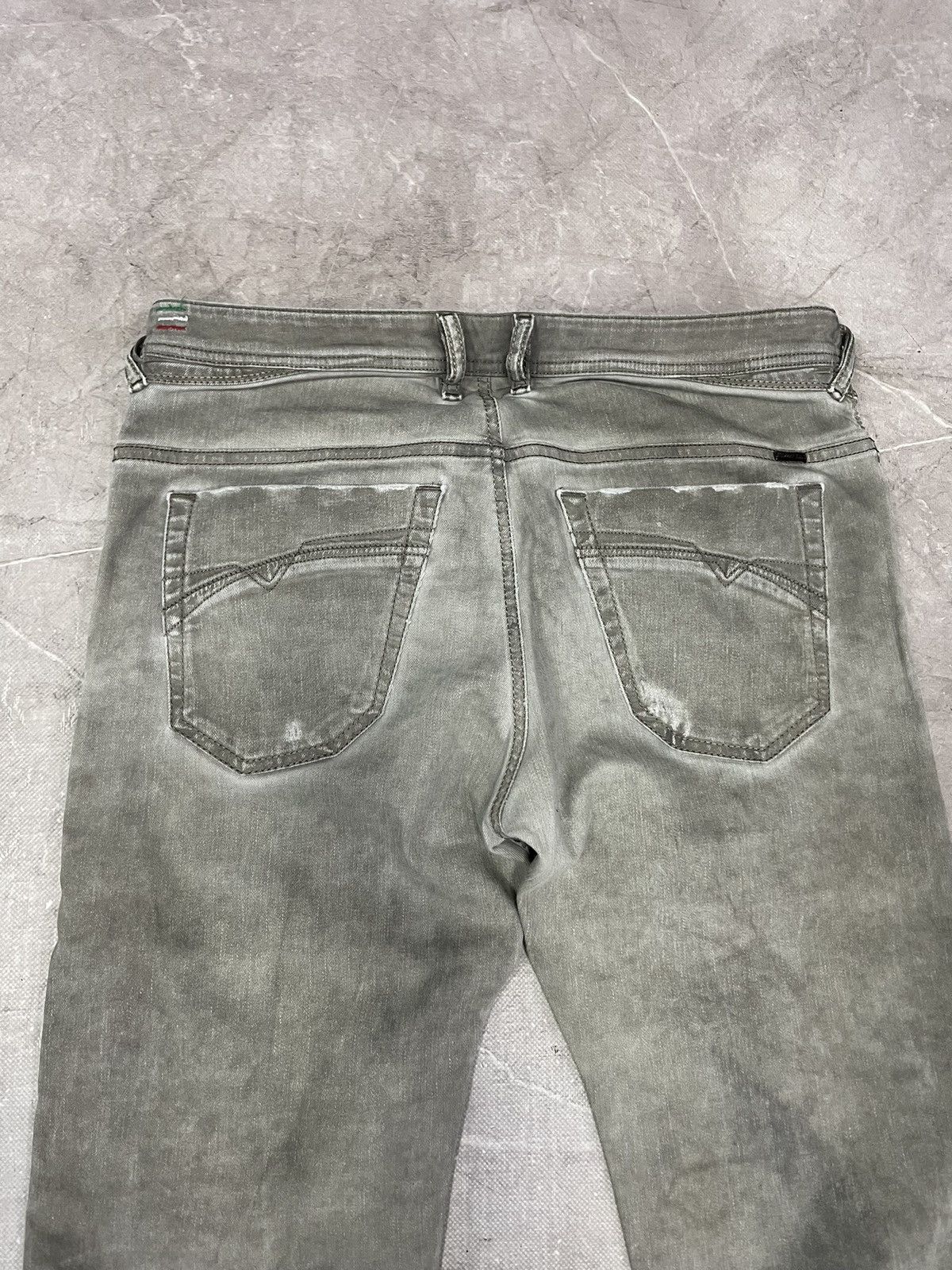 Diesel Diesel Vintage Distressed Washed Grey boris bijan style Size US 33 - 11 Thumbnail