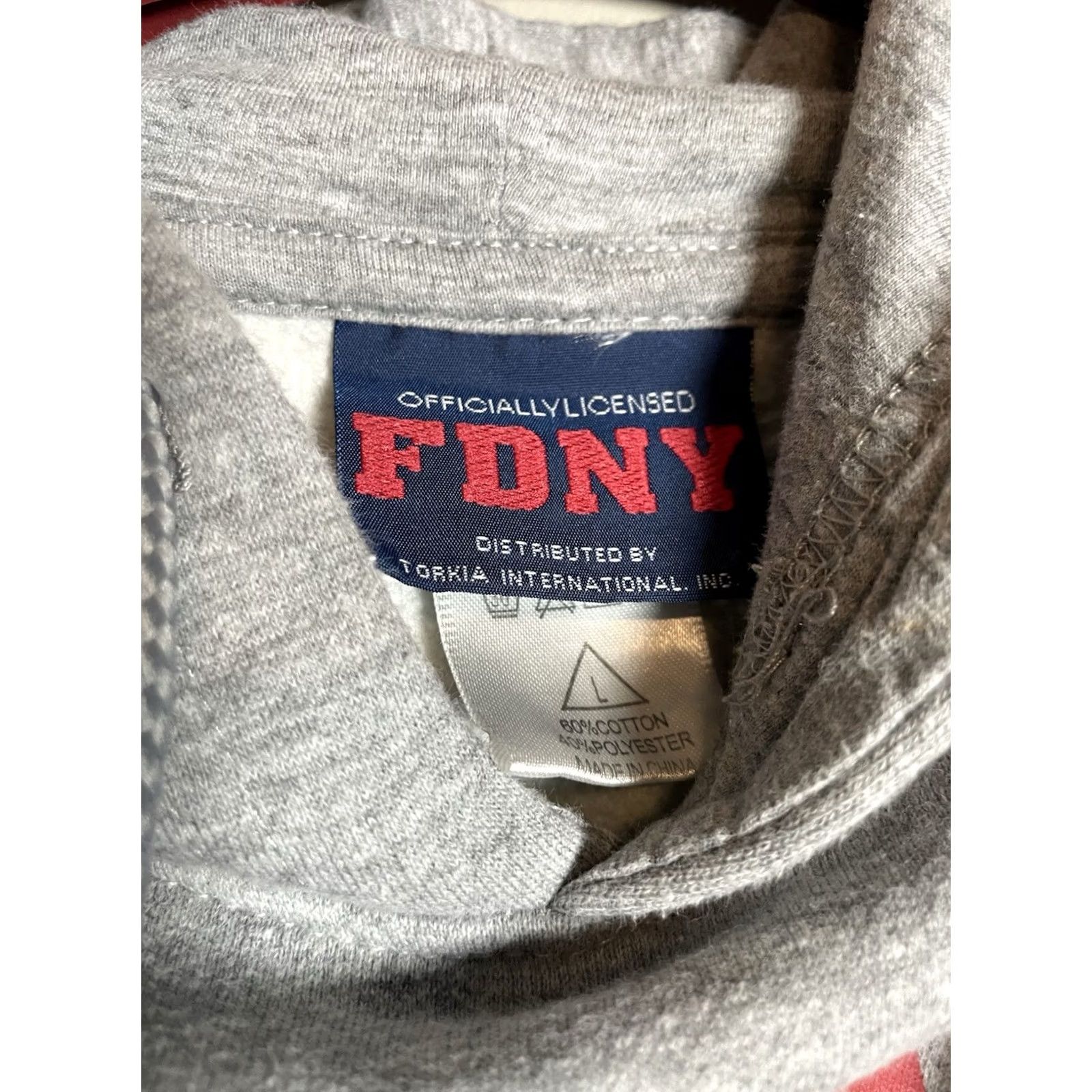Vintage FDNY Hoodie Women’s Large Grey Pullover Sweatshirt Fire Department G91 Pullover Shirts Women L Gray Fire Department Hoodie Size L / US 10 / IT 46 - 3 Thumbnail