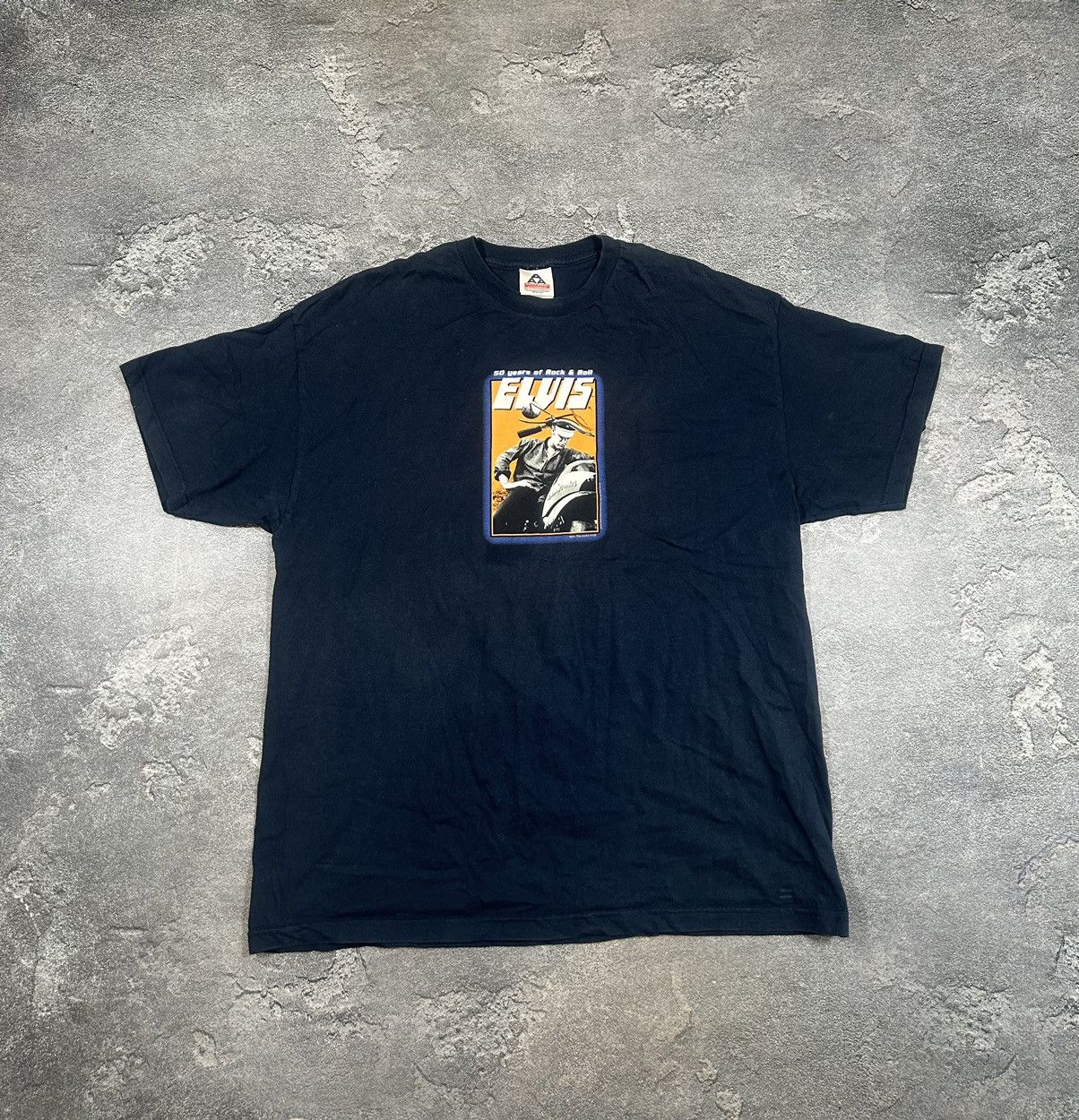 Band Tees × Vintage Crazy Vintage Y2K Elvis Band Tee Rare Size US XXL / EU 58 / 5 - 1 Thumbnail