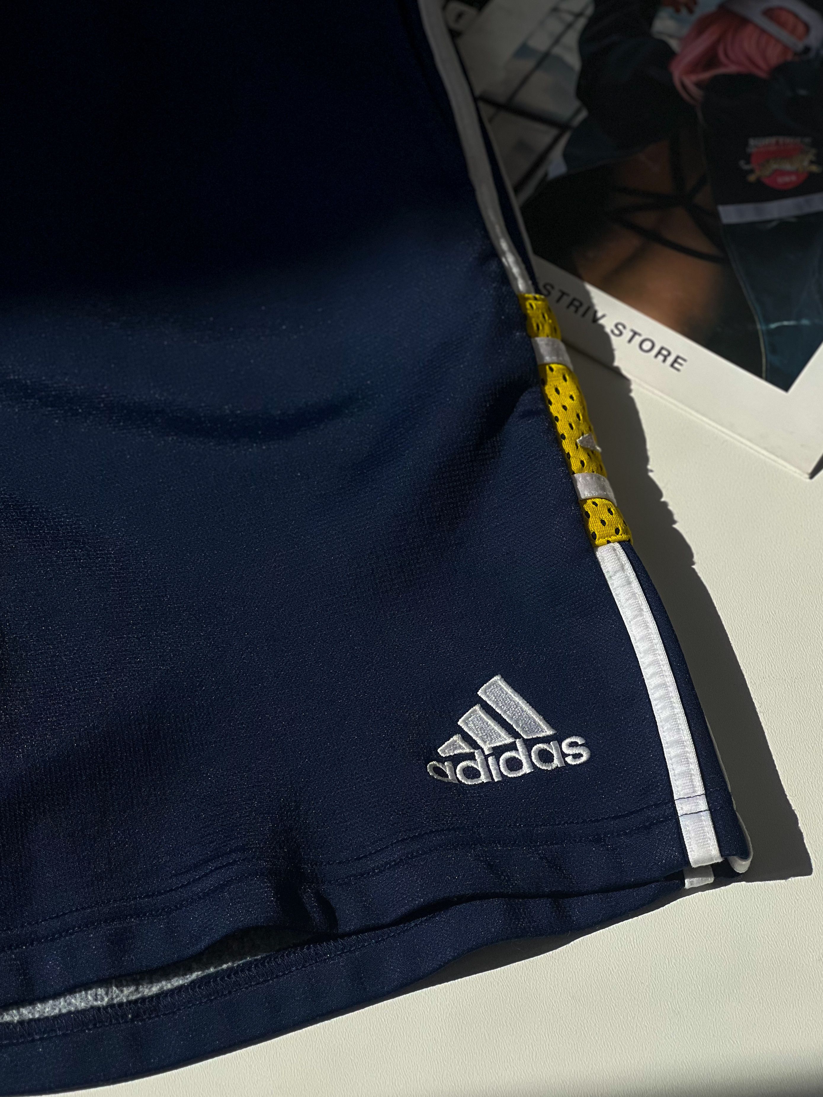 Adidas × Vintage Adidas vintage shorts Size US 34 / EU 50 - 4 Thumbnail