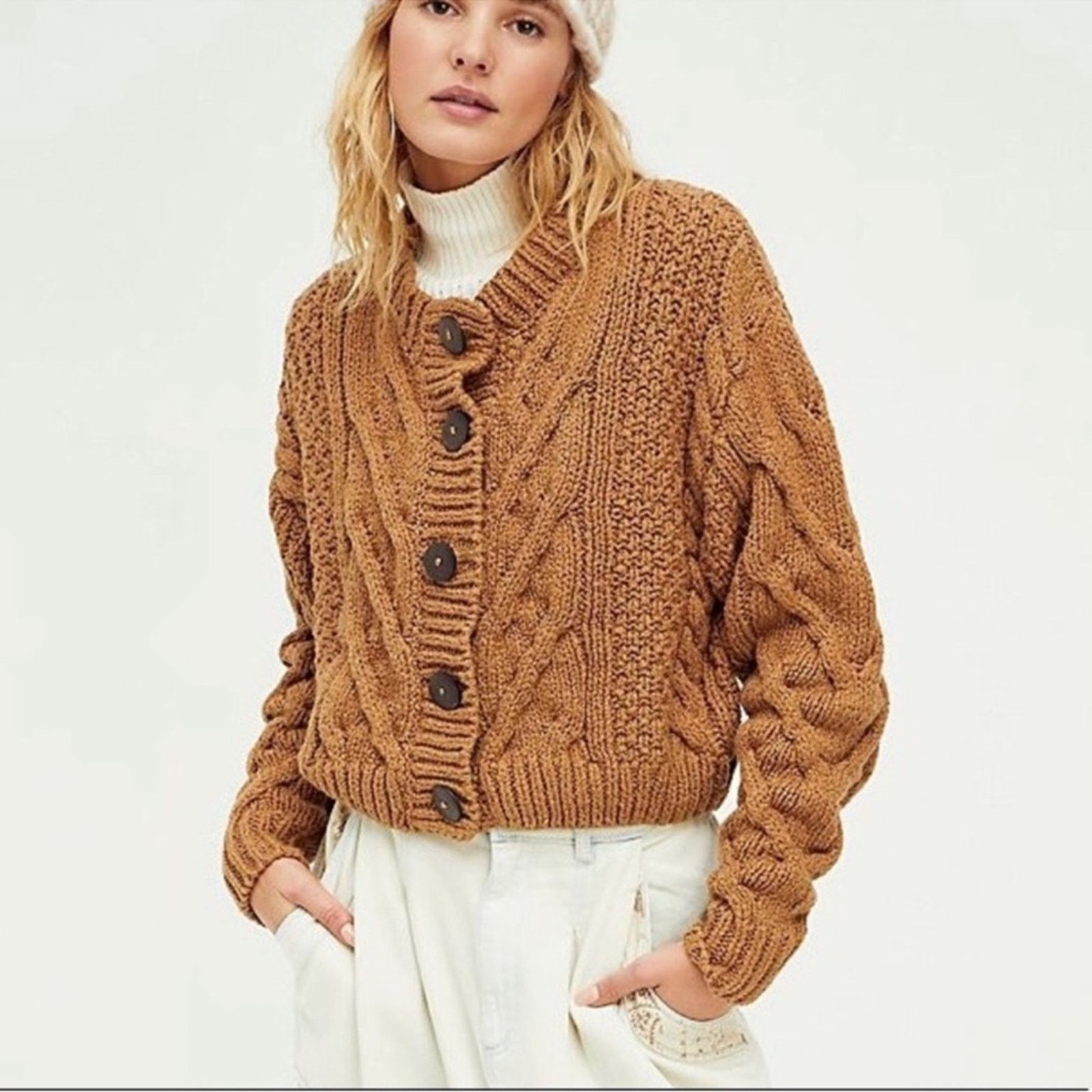 Free People 🎉LAST CHANCE🎉Free People Bonfire Cardi Beaver Fur Size L / US 10 / IT 46 - 3 Thumbnail