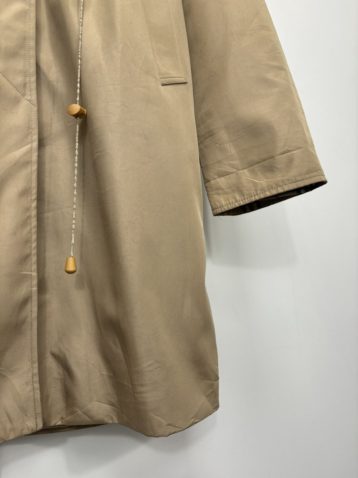 Burberry Vintage Burberry Nova Check Classic Belted Hooded Coat Size US L / EU 52-54 / 3 - 12 Thumbnail