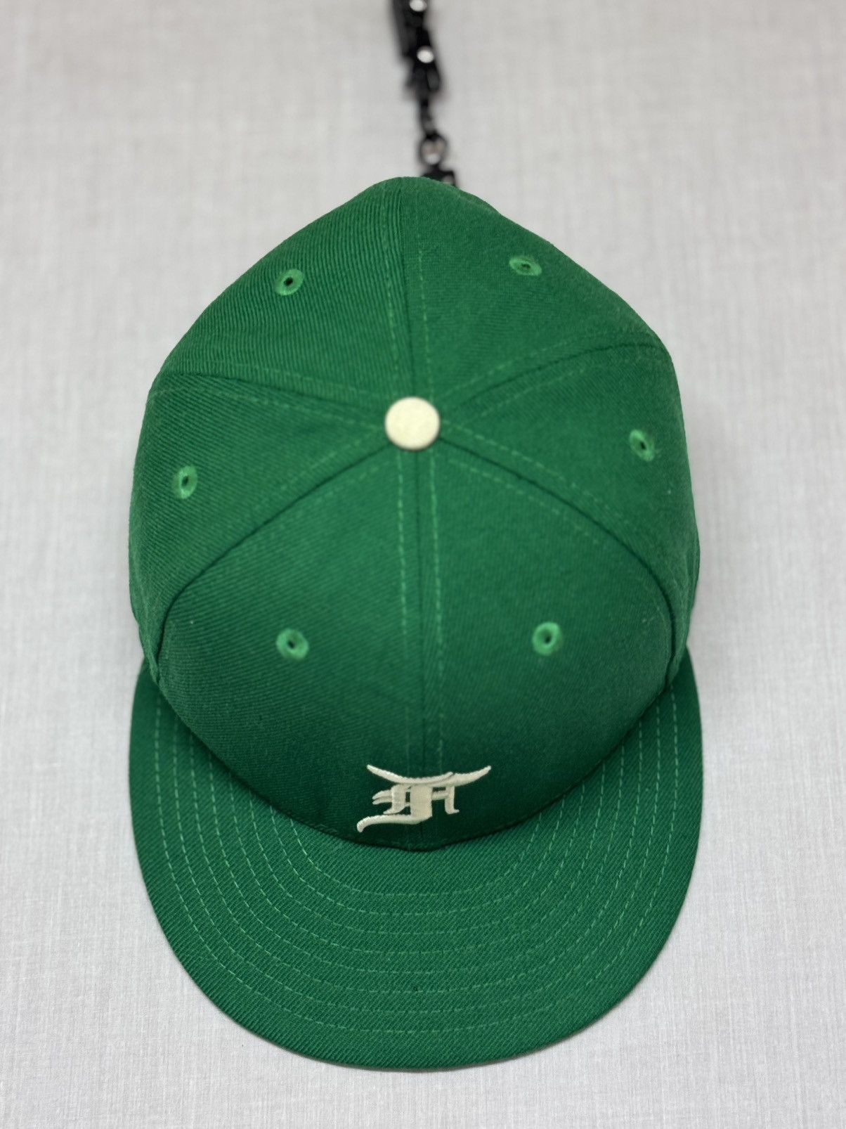 Essentials × New Era New Era x Fear of God Essentials 59FIFTY fitted hat Size ONE SIZE - 4 Thumbnail
