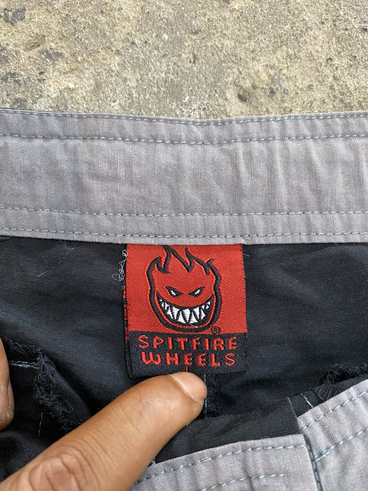 Spitfire Vintage spitfire wheels cargo pants Size US 28 / EU 44 - 5 Thumbnail