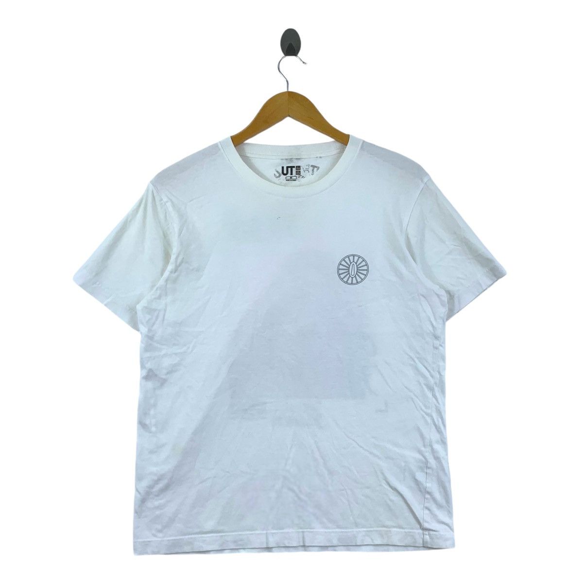 Uniqlo KIMETSU NO YAIBA x UNIQLO Demon Slayer Anime Tee Shirt Size M / US 6-8 / IT 42-44 - 1 Thumbnail