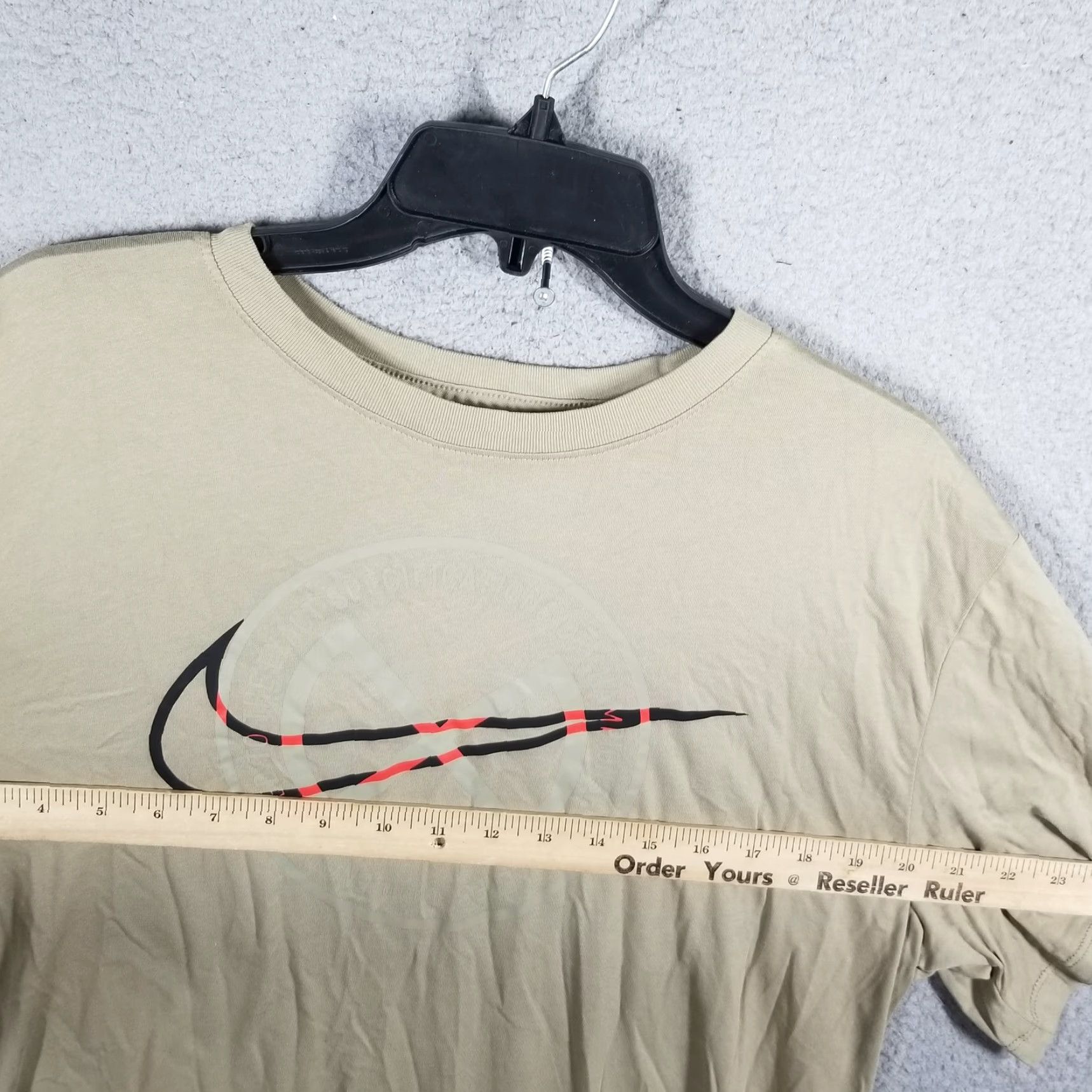 Nike Nike Shirt Mens Large Tall Beige Dri-FIT Swoosh Athletic Graphic CU8530-342 Size US L / EU 52-54 / 3 - 5 Thumbnail