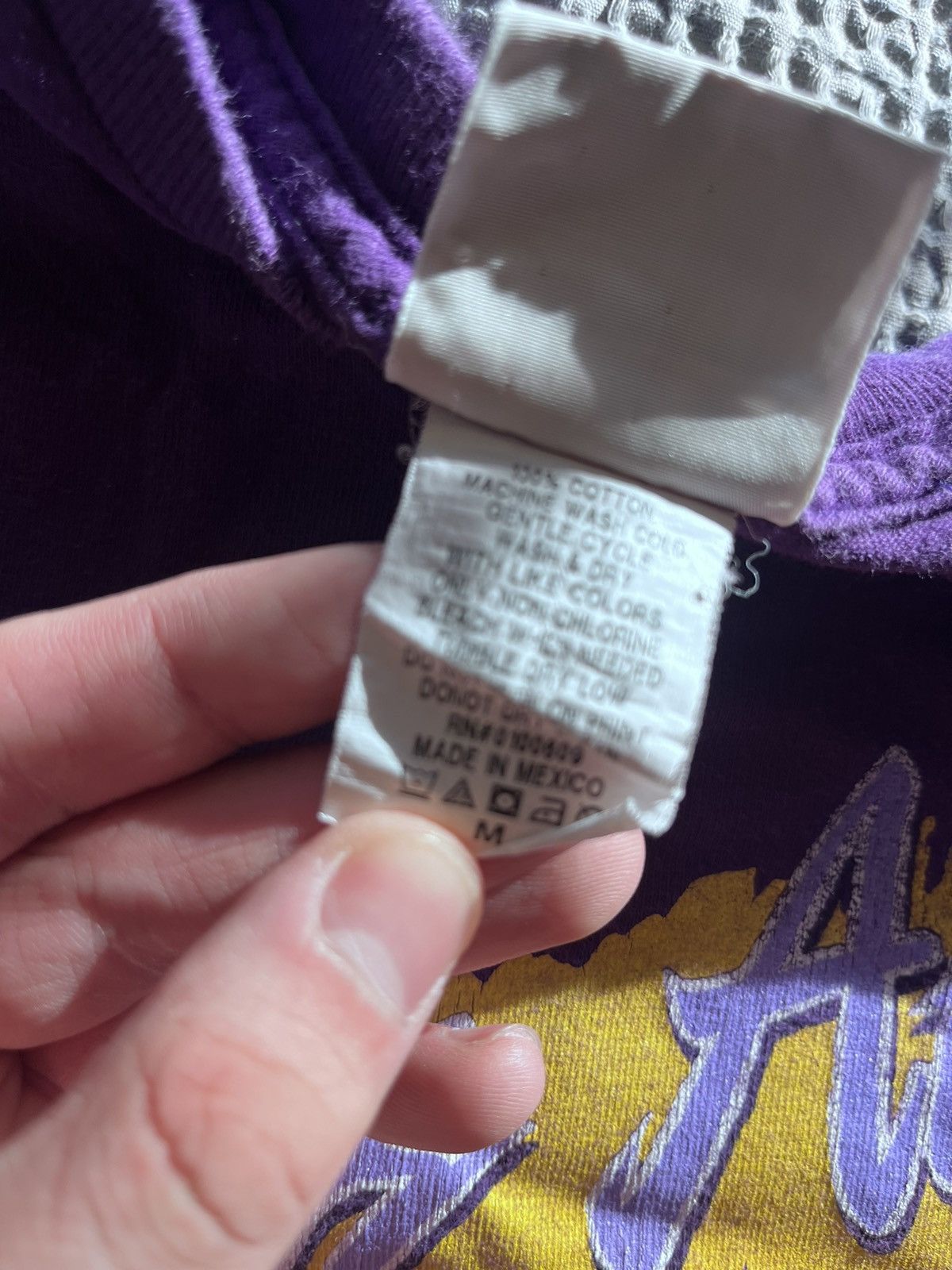 NBA Vintage Lakers Loonie Tunes Tee Size US M / EU 48-50 / 2 - 5 Thumbnail