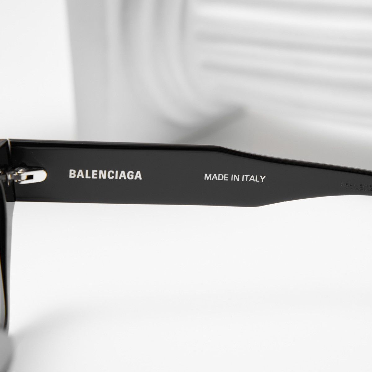 Balenciaga BALENCIAGA BB0307SA 001 SUNGLASSES Size ONE SIZE - 4 Thumbnail