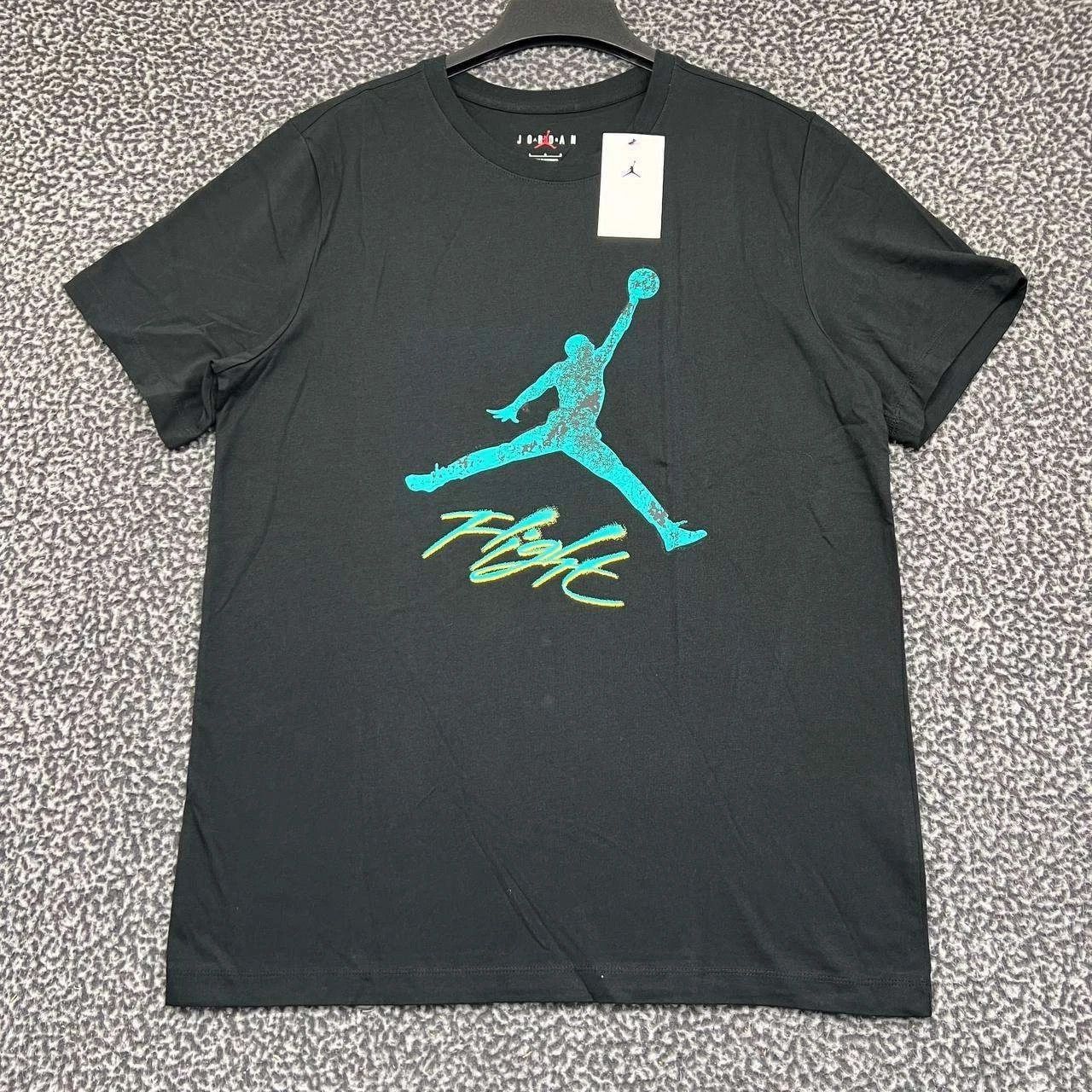 Jordan Brand Air Jordan Flight Shirt Men Short Sleeve Crew Neck Cotton L Size US L / EU 52-54 / 3 - 1 Thumbnail