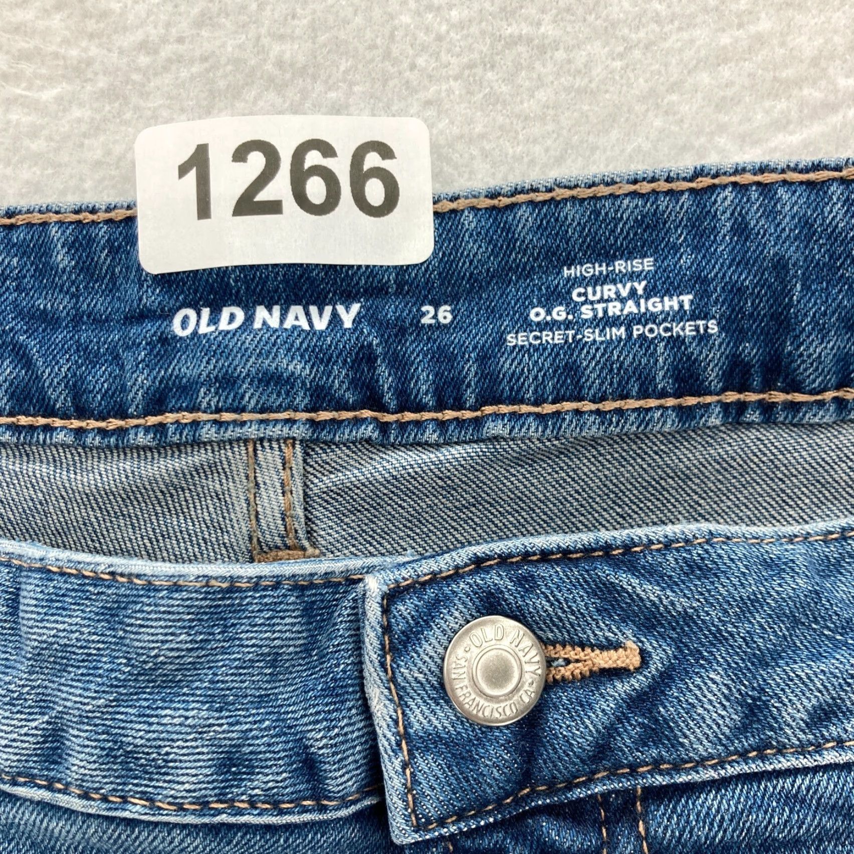 Old Navy Old Navy Womens Size 26 OG Straight High Rise Blue Denim Jeans NWT Curvy Fit Straight Jeans Womens 26 Blue NWT Size 26" / US 2 / IT 38 - 4 Thumbnail