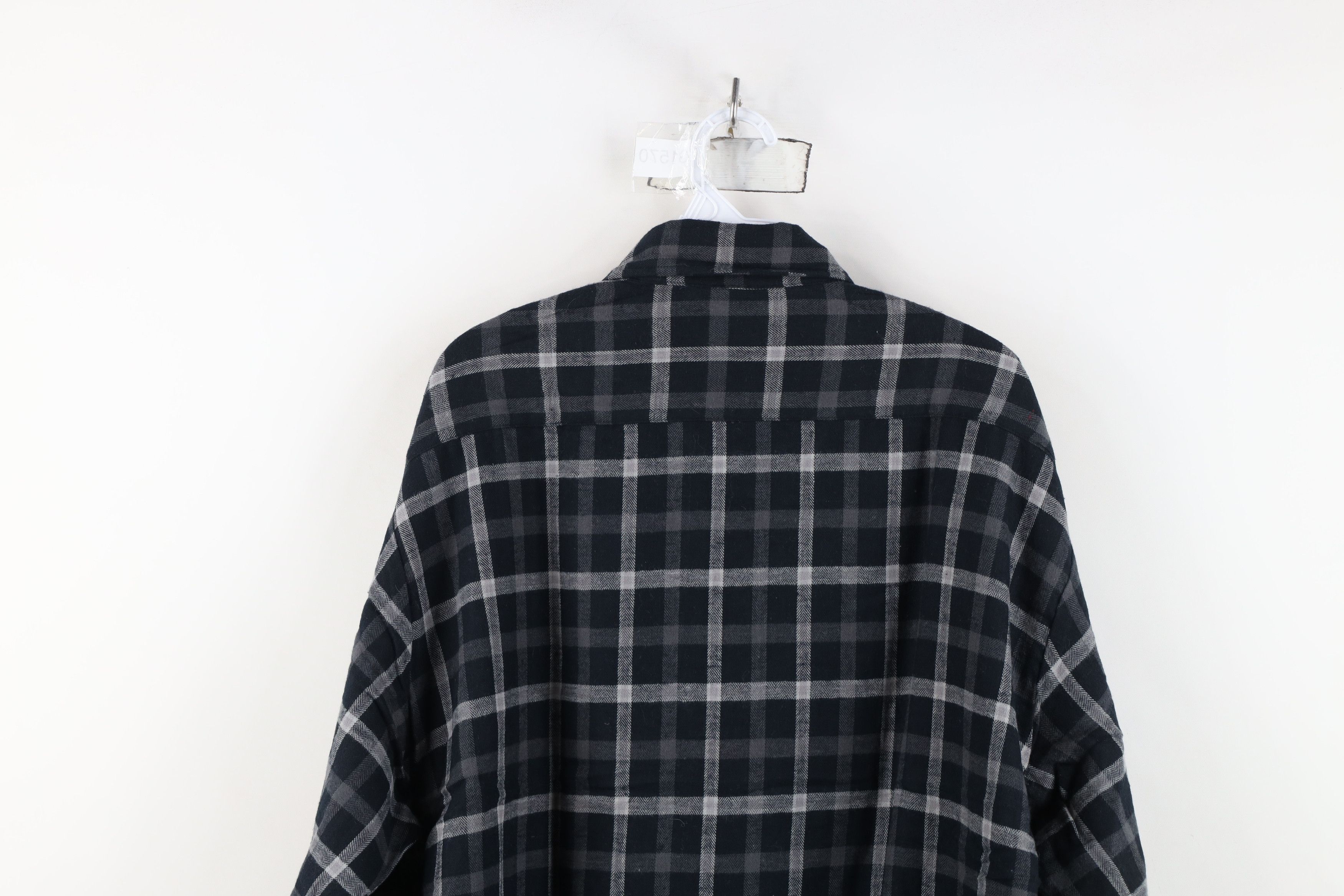 Vintage Deadstock Vintage Y2K Streetwear Flannel Button Down Shirt Size US XL / EU 56 / 4 - 11 Thumbnail