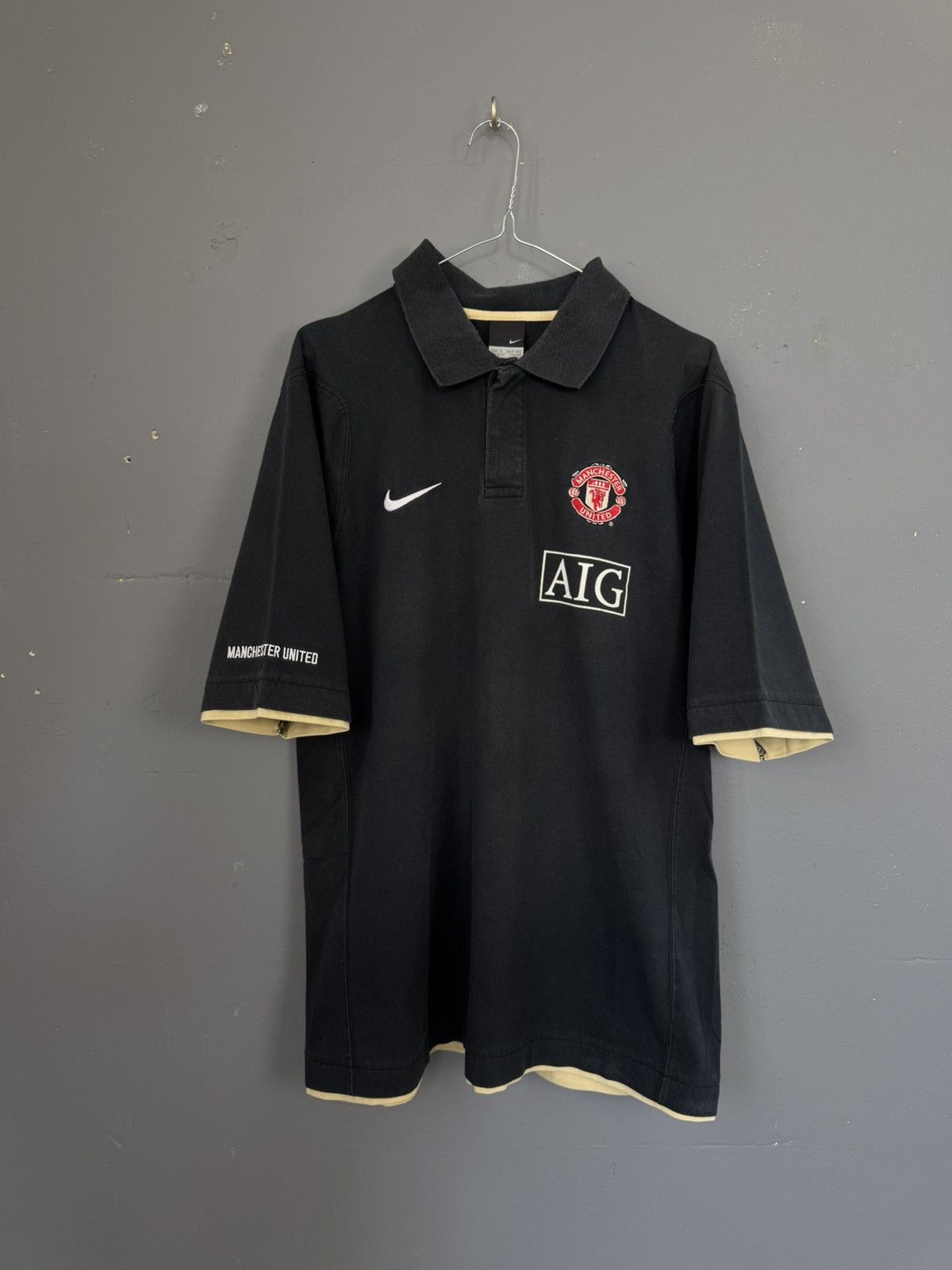 Nike VTG 90’s Nike Manchester United Faded 🤯 Polo T-Shirt Size US XL / EU 56 / 4 - 12 Thumbnail