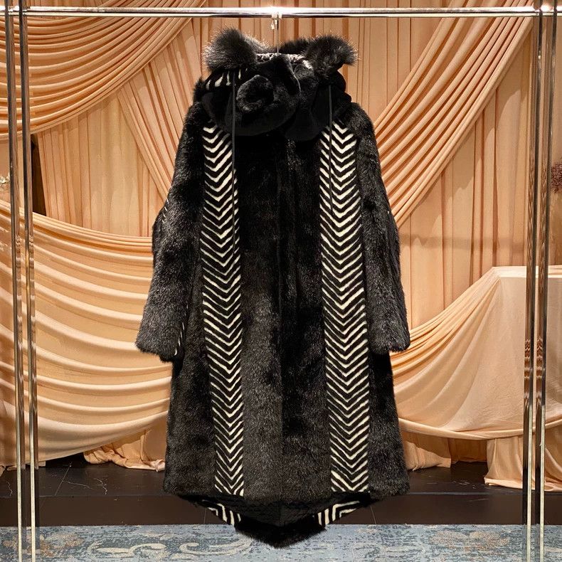 Givenchy Givenchy Size36 Black Mink Fur Coat (36 Size / 99/100 New) Size US M / EU 48-50 / 2 - 1 Thumbnail