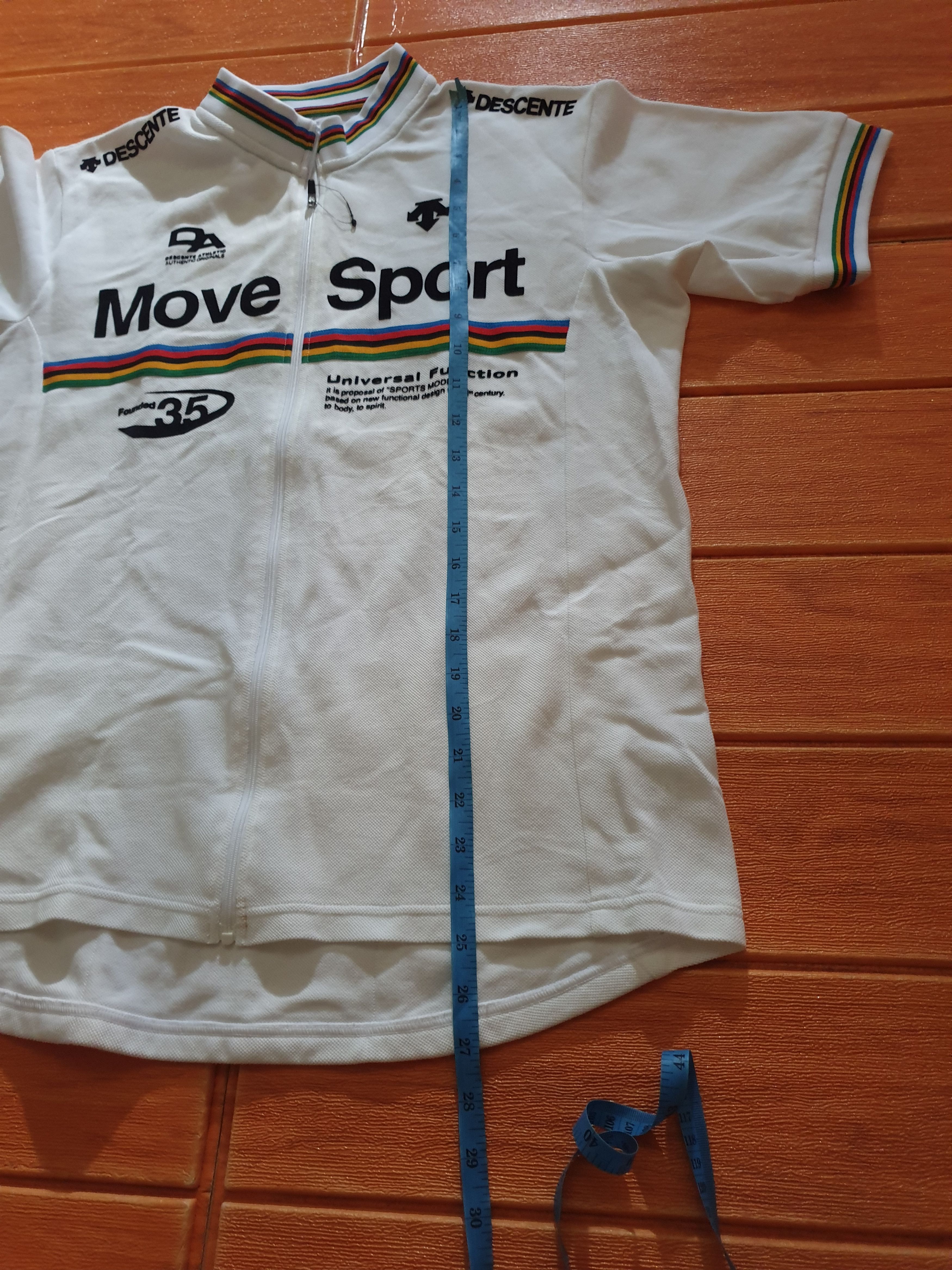 Descente Descente rainbow bicycle shirt Size US M / EU 48-50 / 2 - 7 Thumbnail