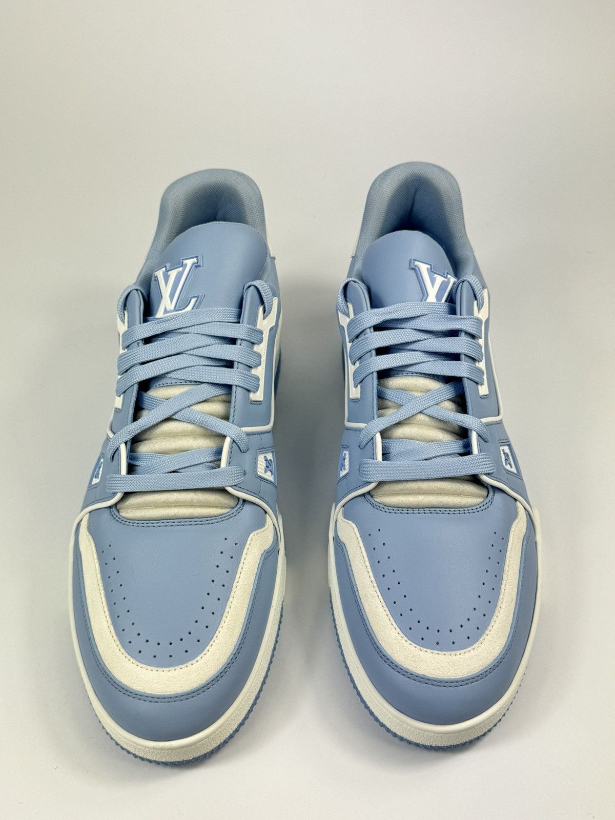 Louis Vuitton #54 SKY BLUE SNEAKERS Size US 11 / EU 44 - 4 Thumbnail