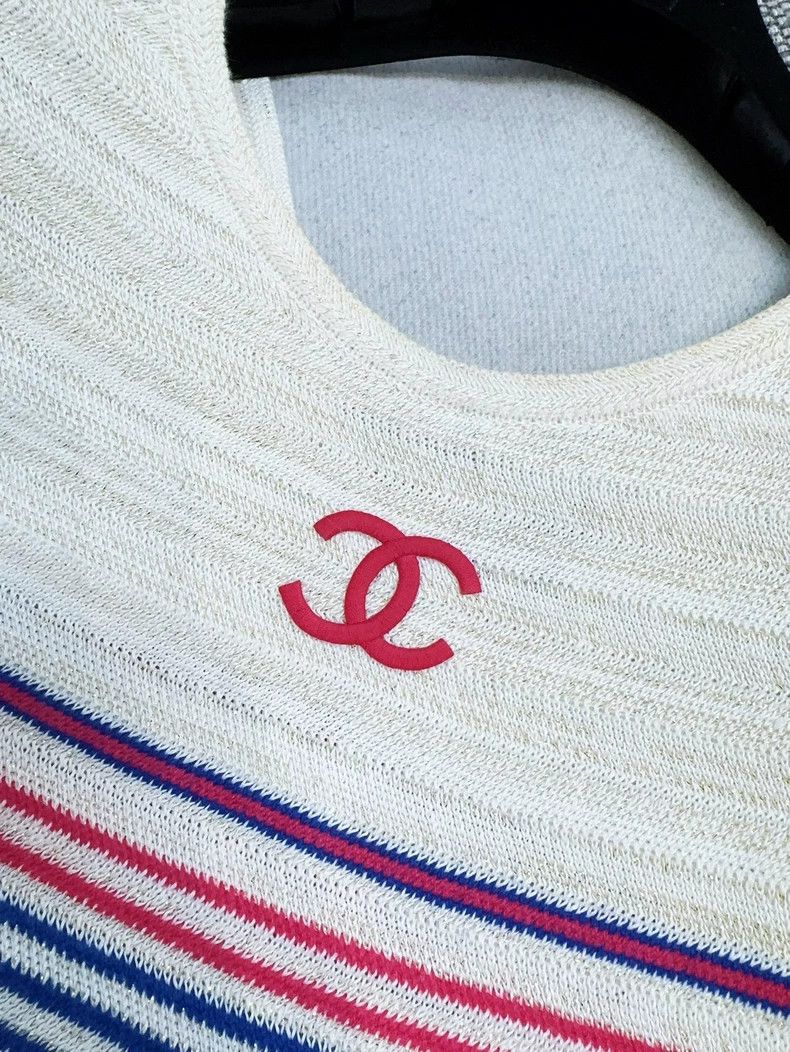 Chanel Chanel Early spring show red striped short-sleeved knitted Size XS / US 0-2 / IT 36-38 - 5 Thumbnail