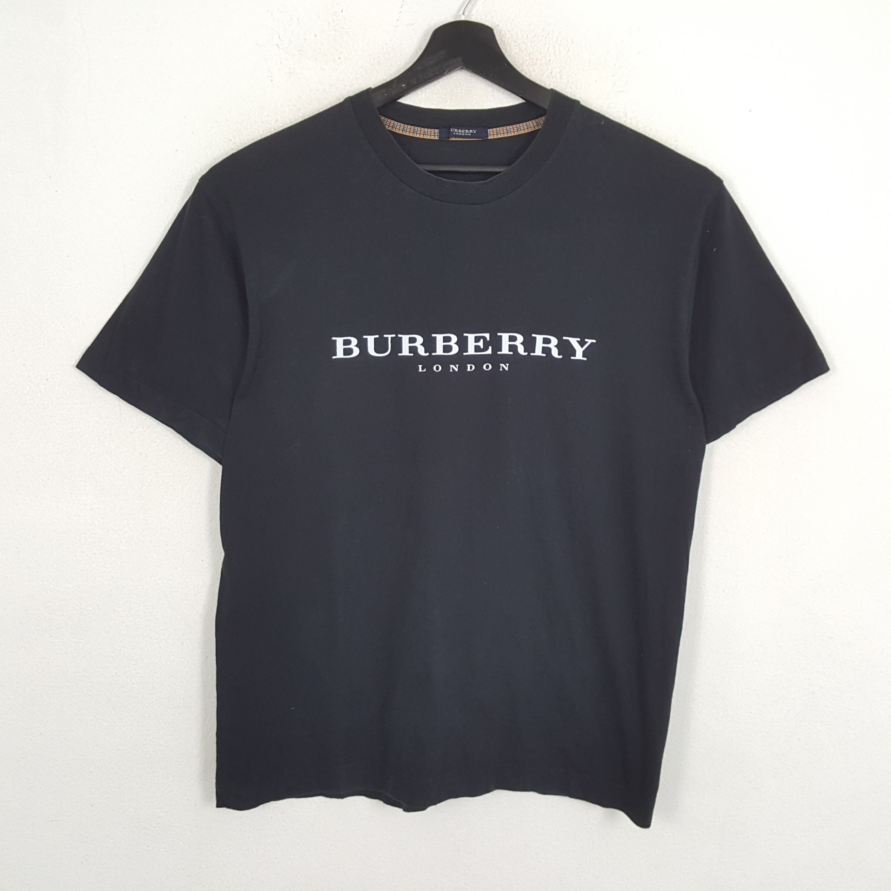 BURBERRY LONDON Center Design Custom Tshirt